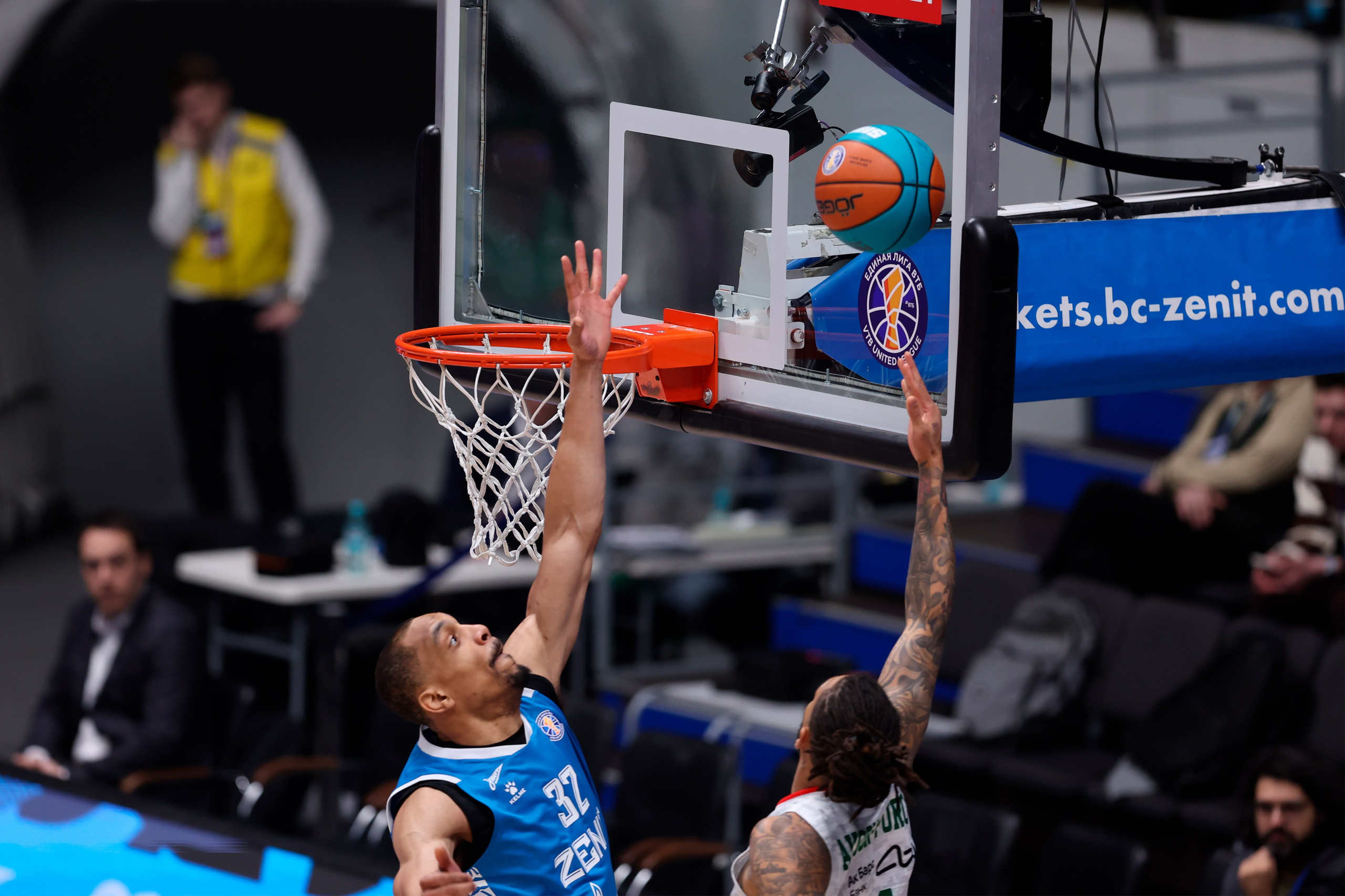 БК Зенит — БК Уникс 13.02.2025. Спортивный и репортажный фотограф Антон Тереханов