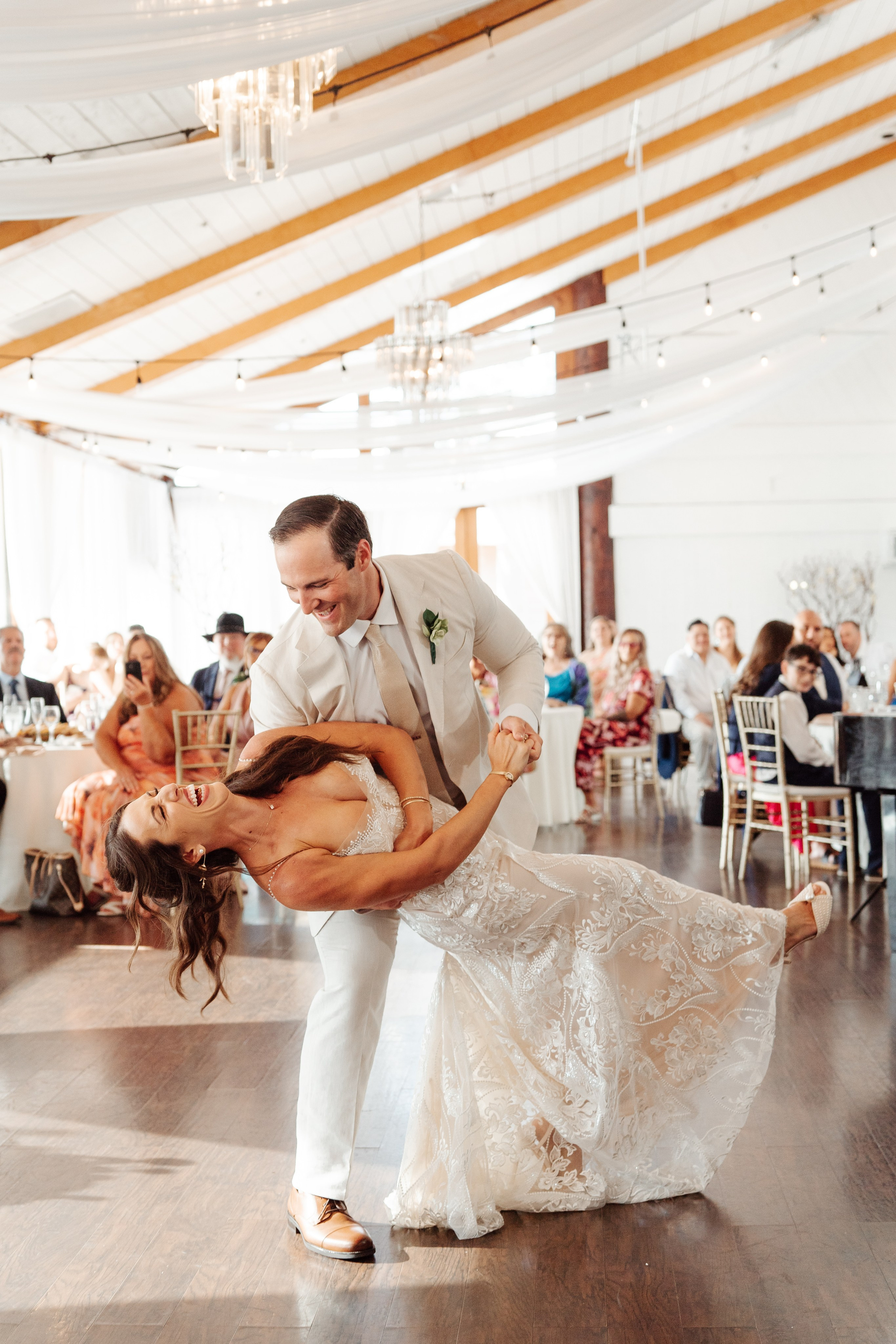 2025-08-16_BryanAmber. Ретушер Зенькевич Света