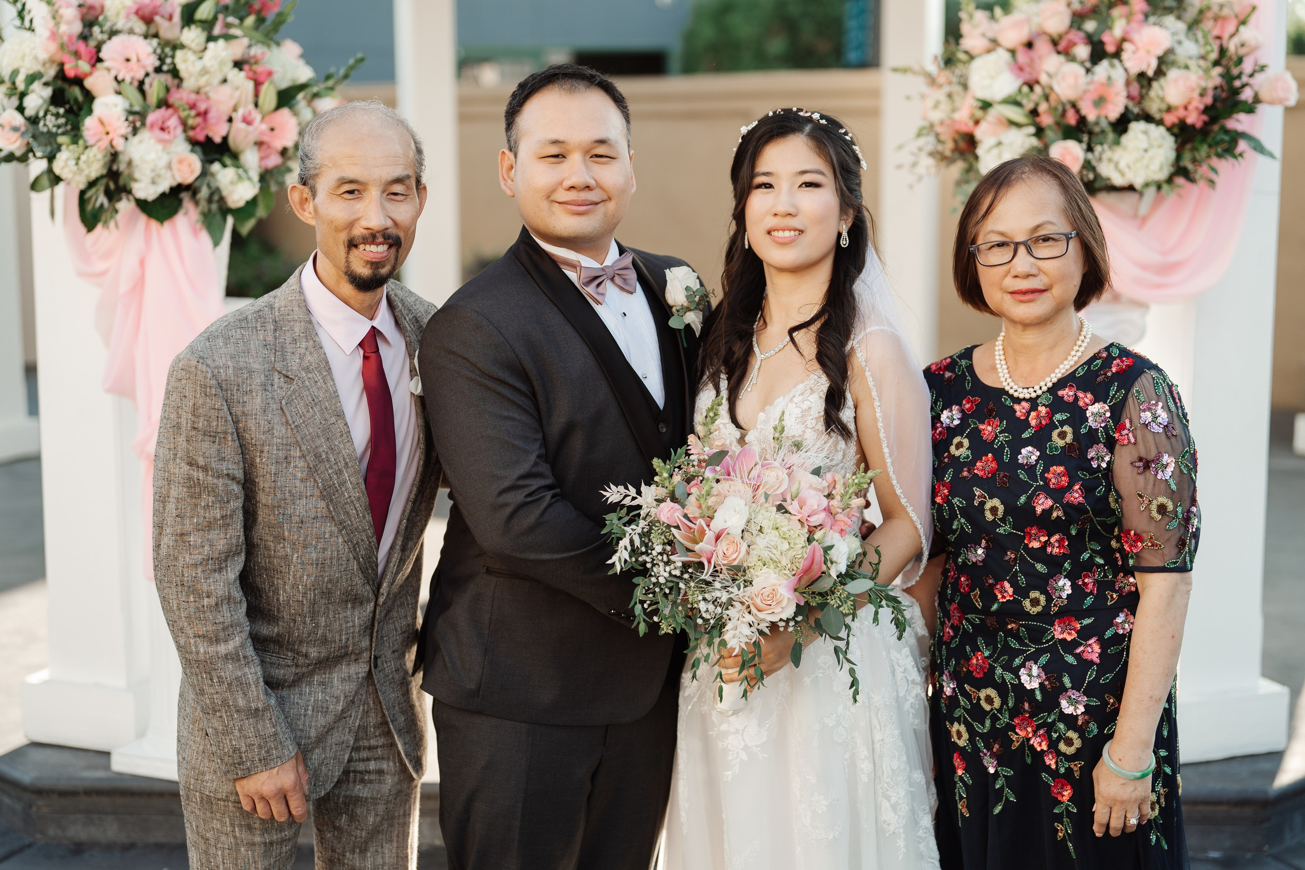 2025-08-16_AndreaChristopher. Ретушер Зенькевич Света