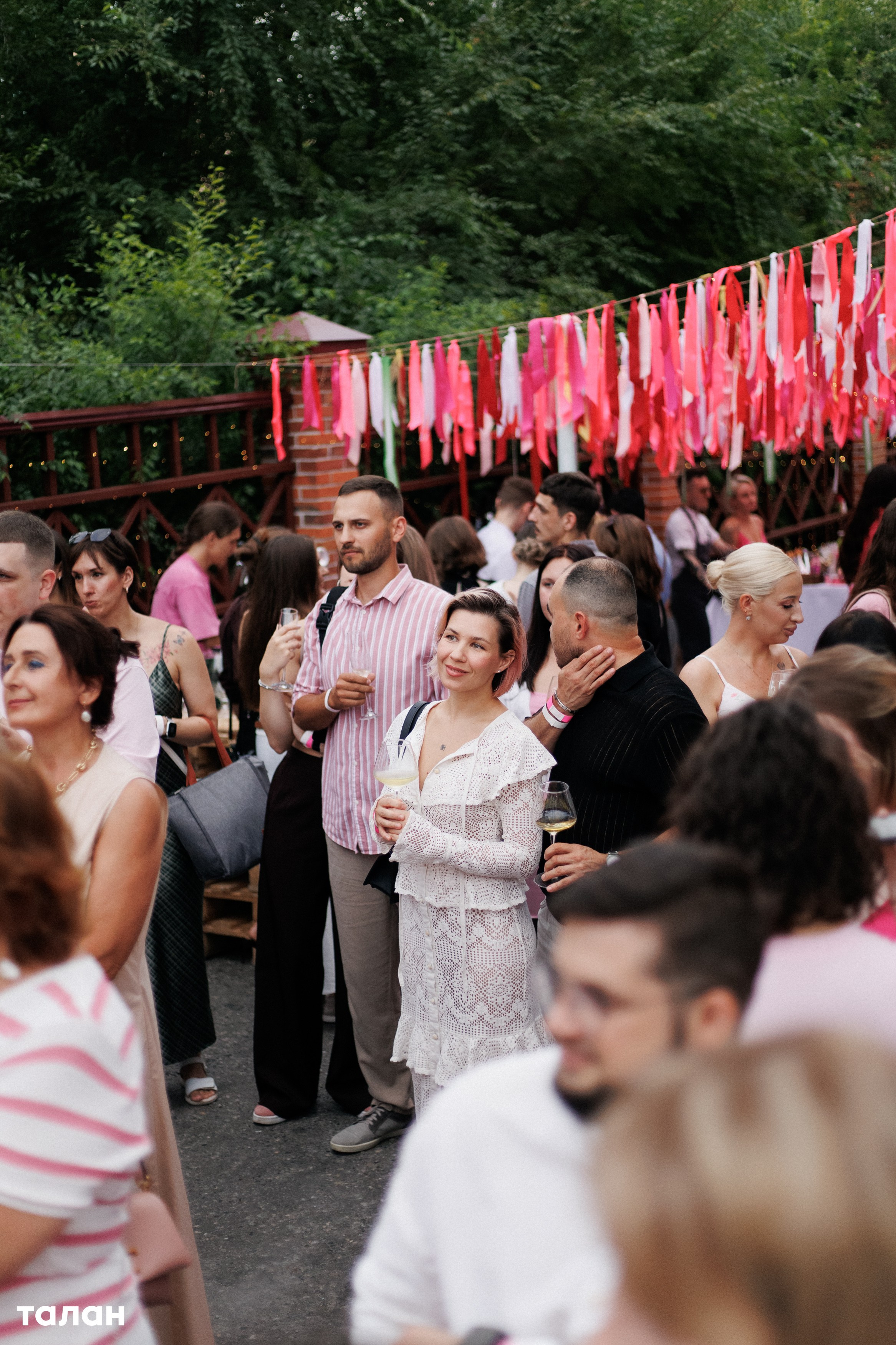 ВИНОТЕКА [бар+магаз] — BIRTHDAY PARTY. СВОИ. ФОТООТЧЕТЫ-СОБЫТИЯ-МЕСТА