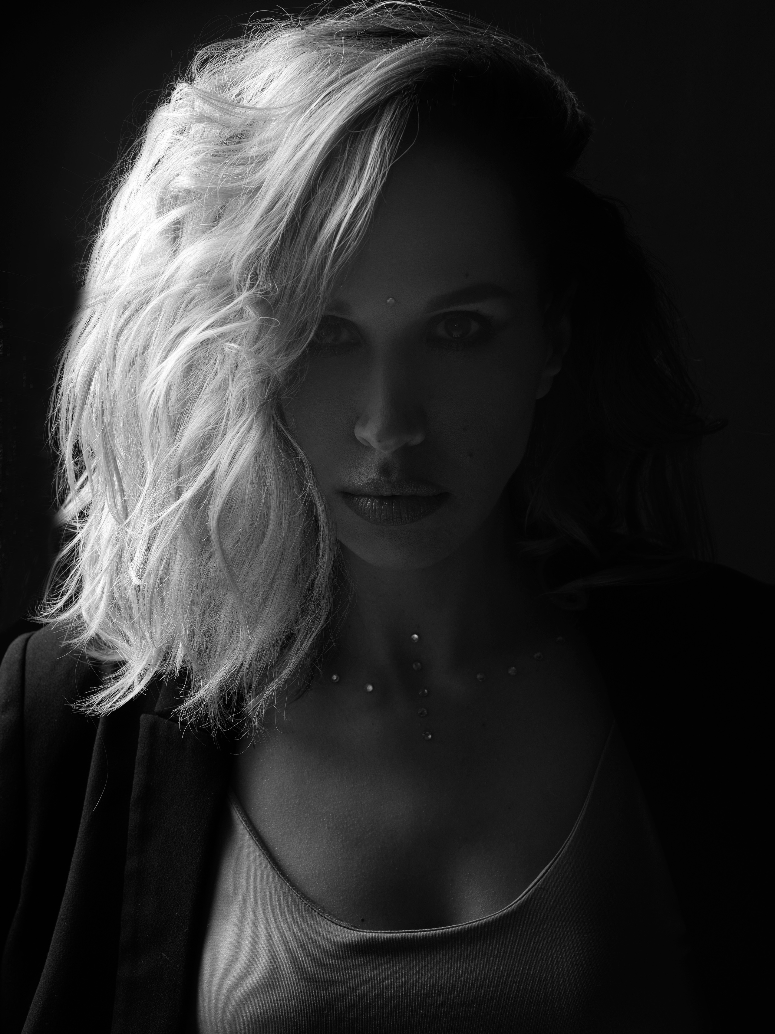 Портфолио «Монохром». Проект «Монохром»