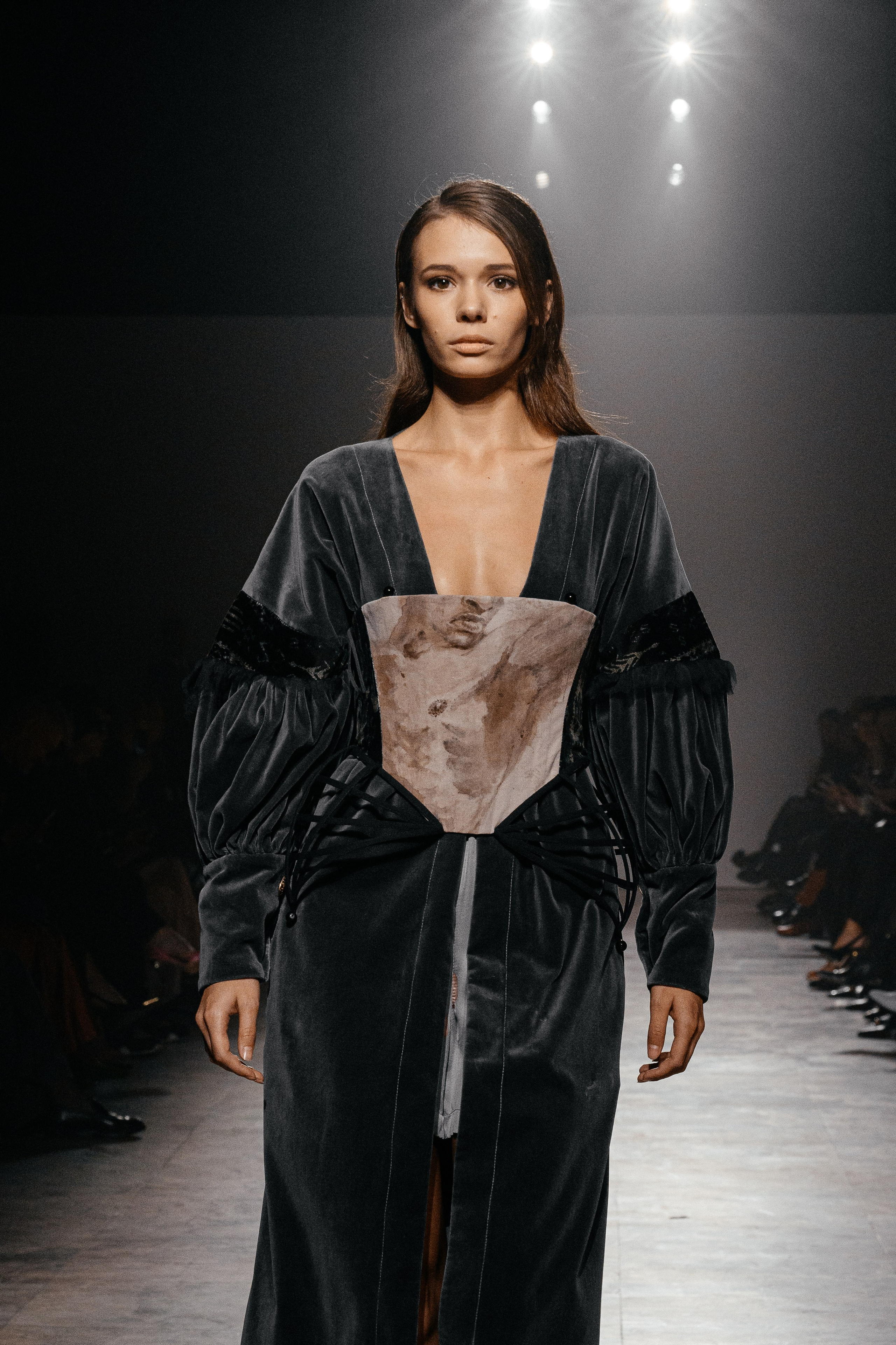 Показ Кирпичи. Коммерческий фотограф в Санкт-Петербурге Анна Кобзарь