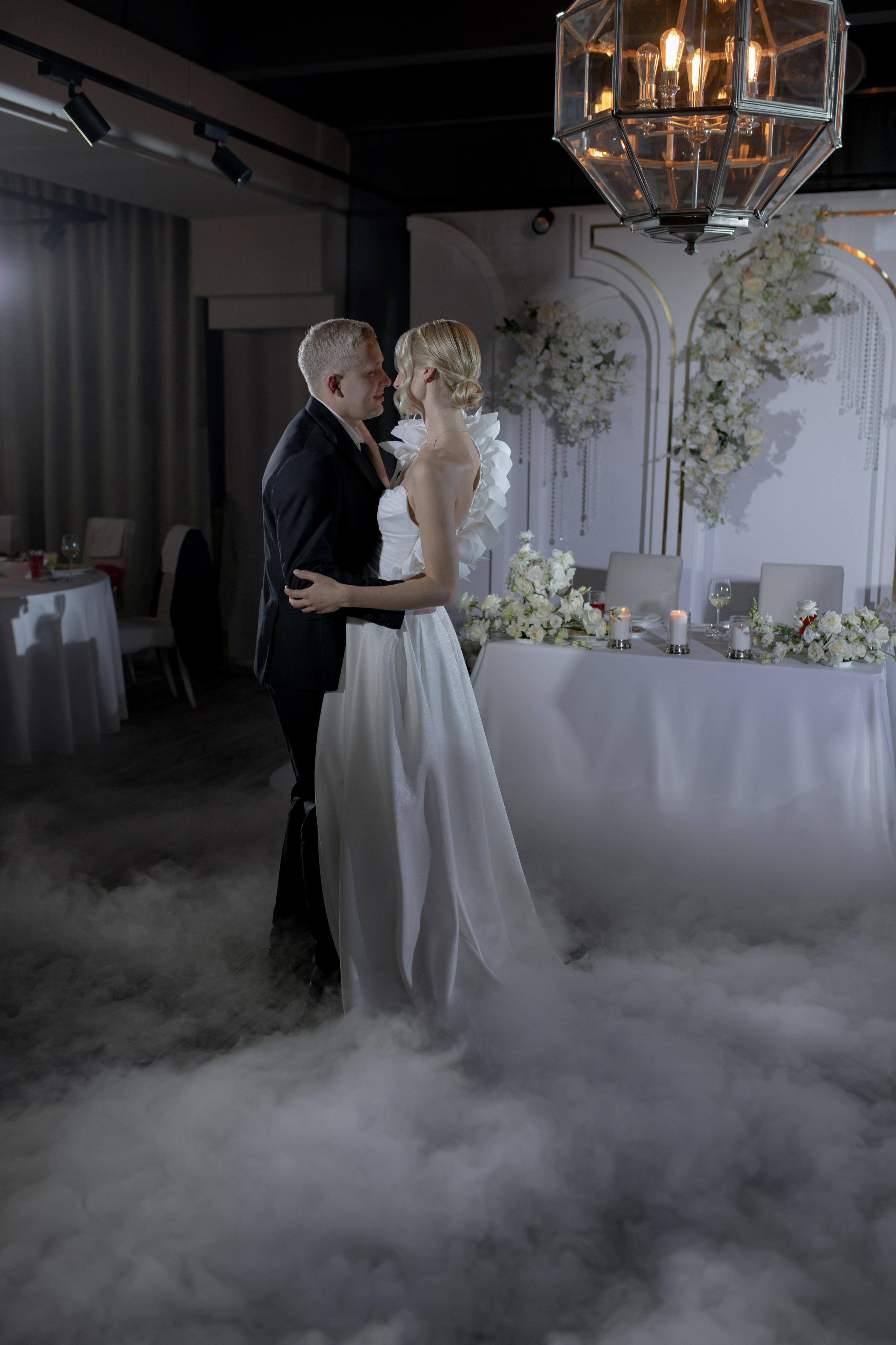 Коля-Карина — Ресторан Dieci (Екатеринбург). Свадебный фотограф Екатеринбург/Челябинск — Любовь Волохова