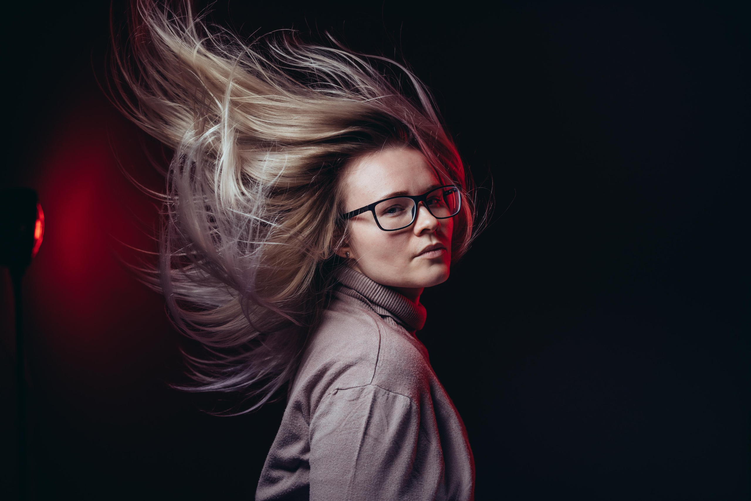 People. Oleg Kozachok — Photographer with Protanopia | Portraits, Texture & Light