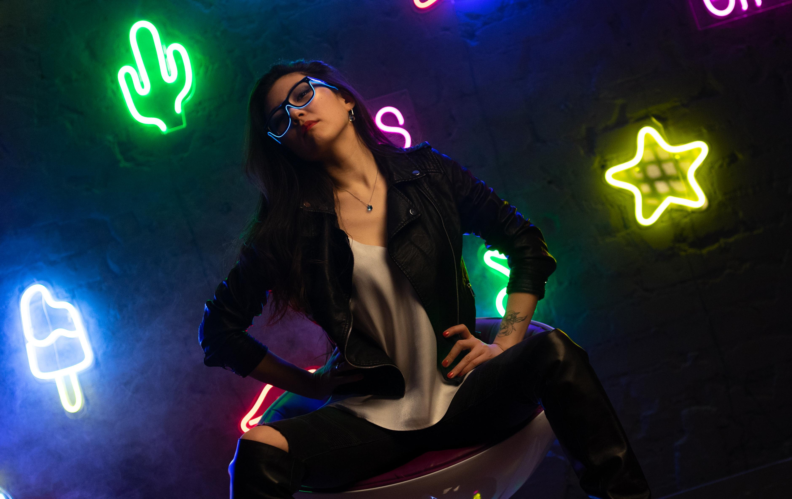 People. Oleg Kozachok — Photographer with Protanopia | Portraits, Texture & Light