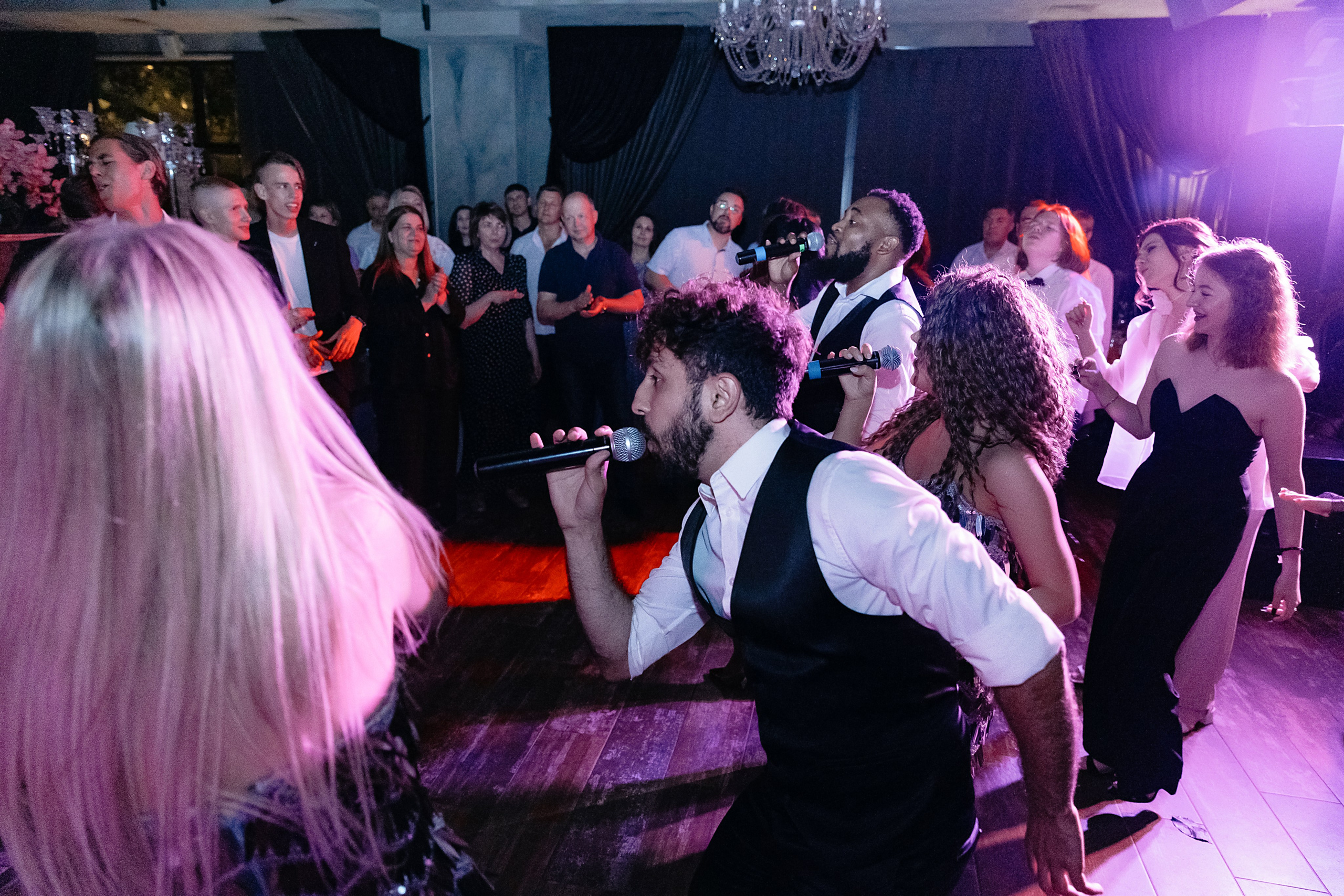 11 класс Гимназия 69. Фотограф и Видеограф в Краснодаре Юлия Солодченко