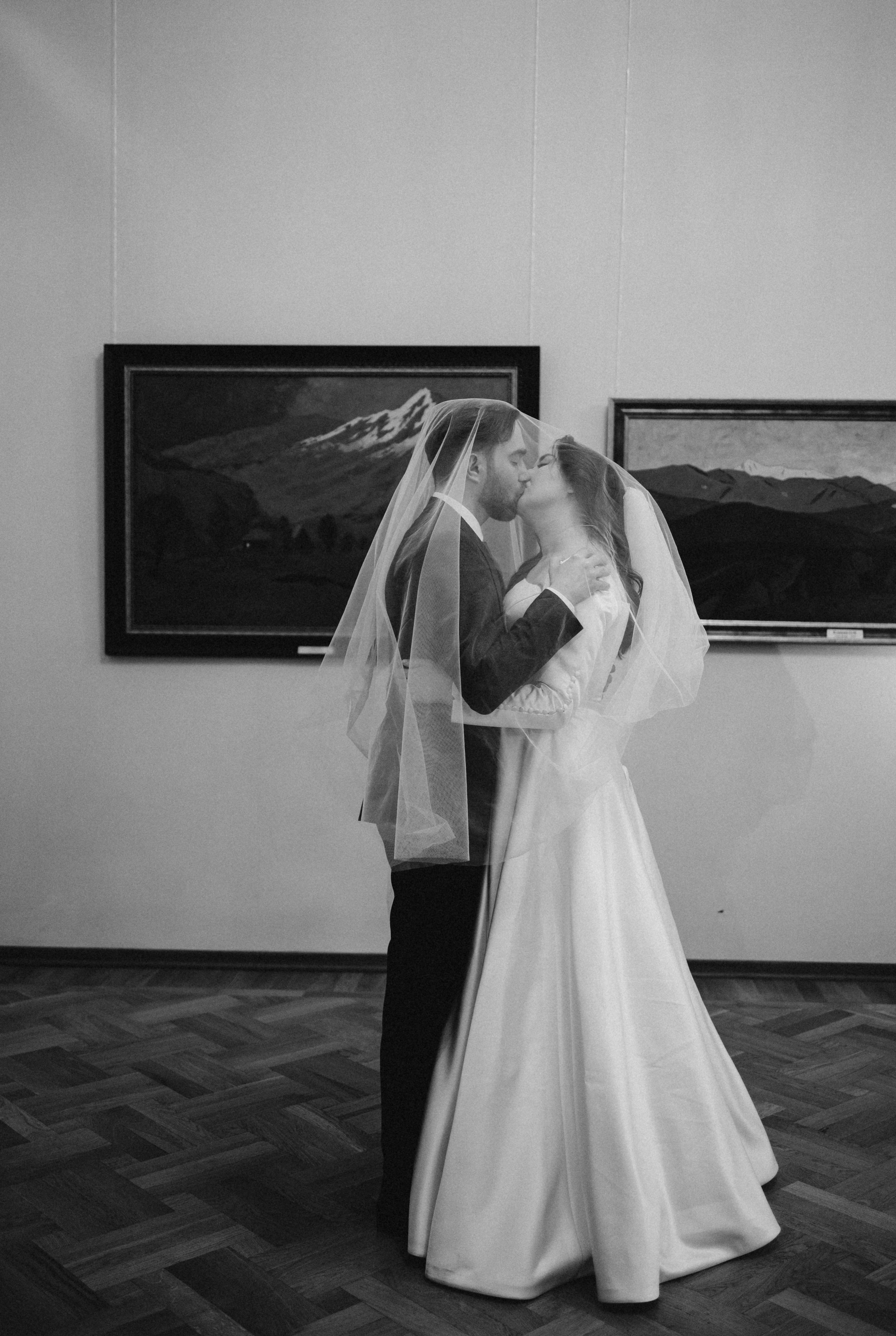 Фотограф Лиана Сафарова. Свадебные, портретные, парные съёмки