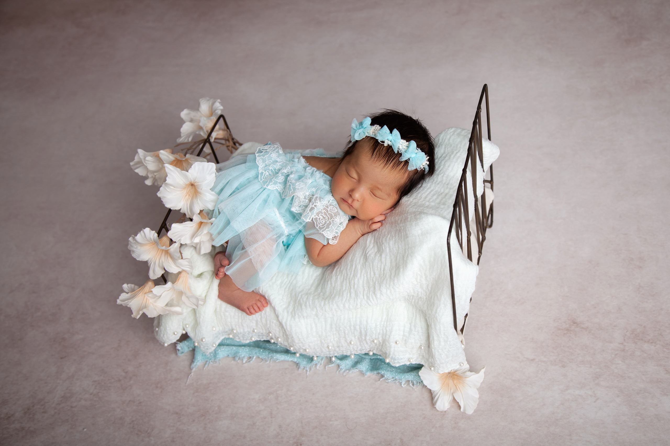 Новорождённые. Фотограф Newborn в Саратове Екатерина Завитова