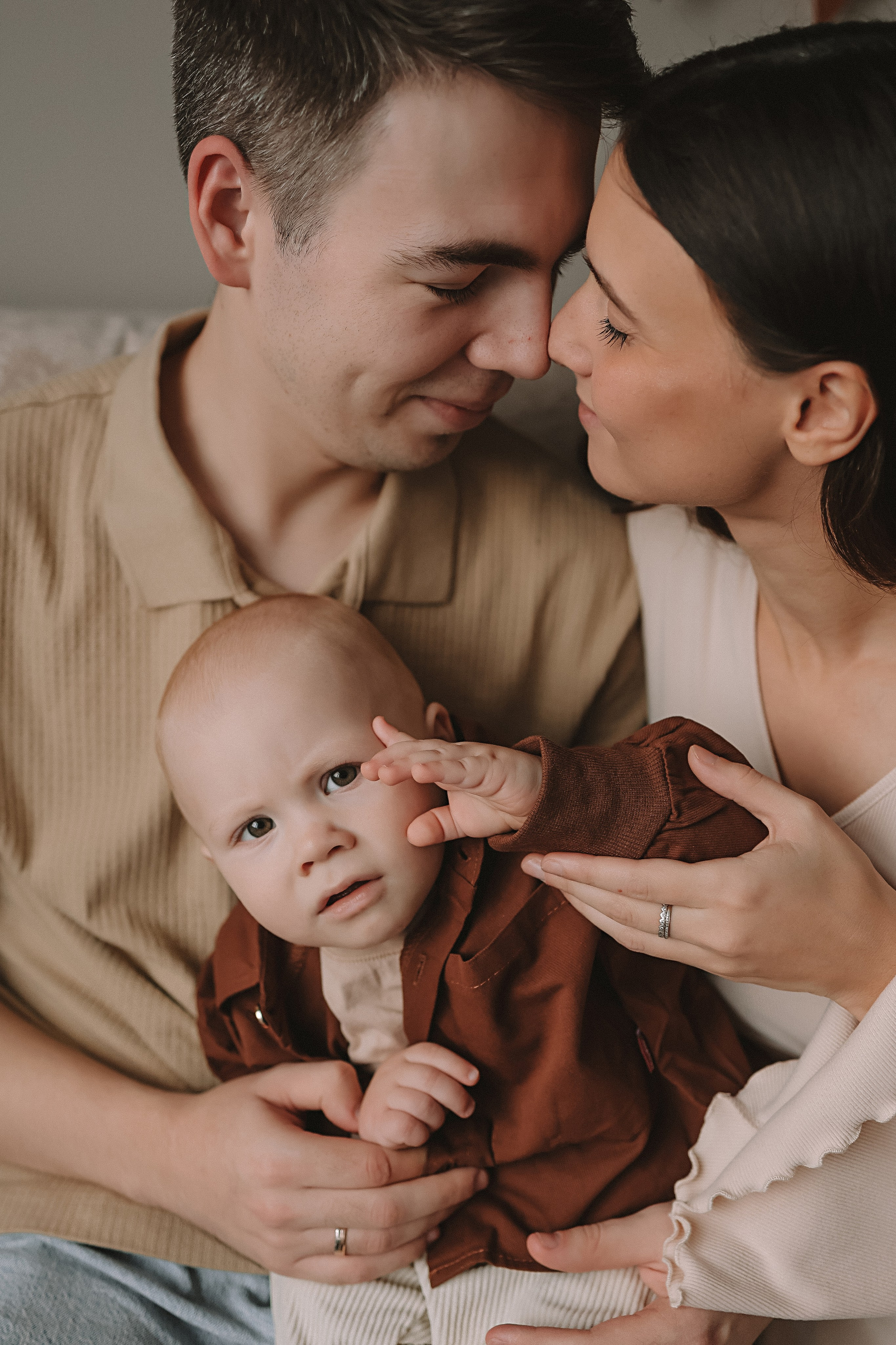 1 год Леону. Семейный фотограф Тюмень, фотограф на роды Салмина Мария