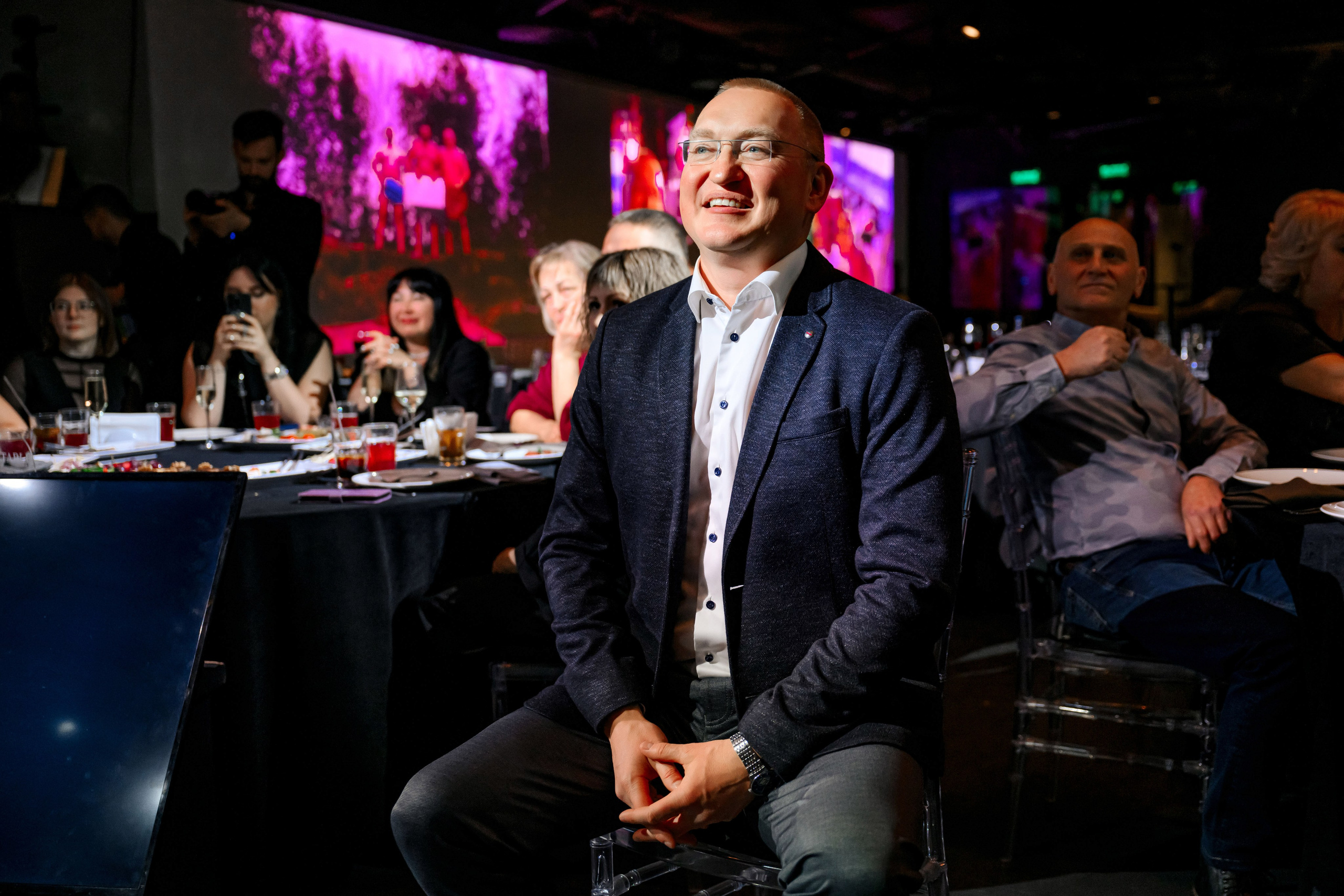 Happy Birthday. Максим Комаров — Профессиональный фотограф