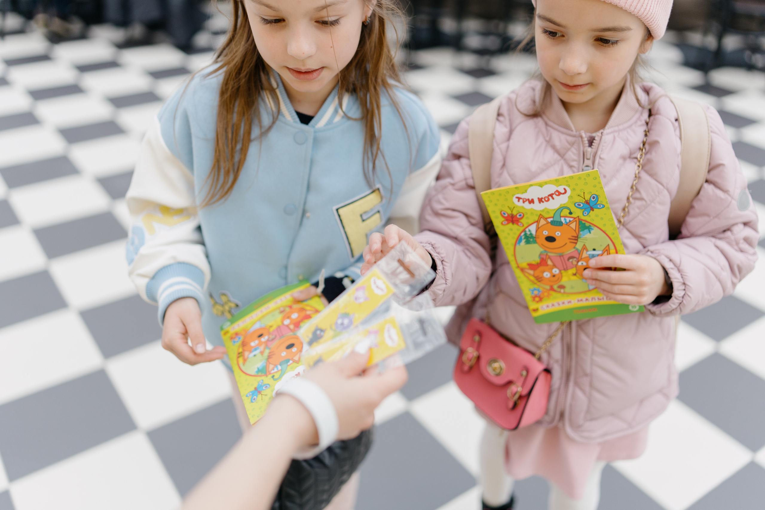 Три кота на «Каникулы с Комсомолкой» 04.05.24. Свадебный и семейный фотограф в Санкт-Петербурге Дмитрий Панин