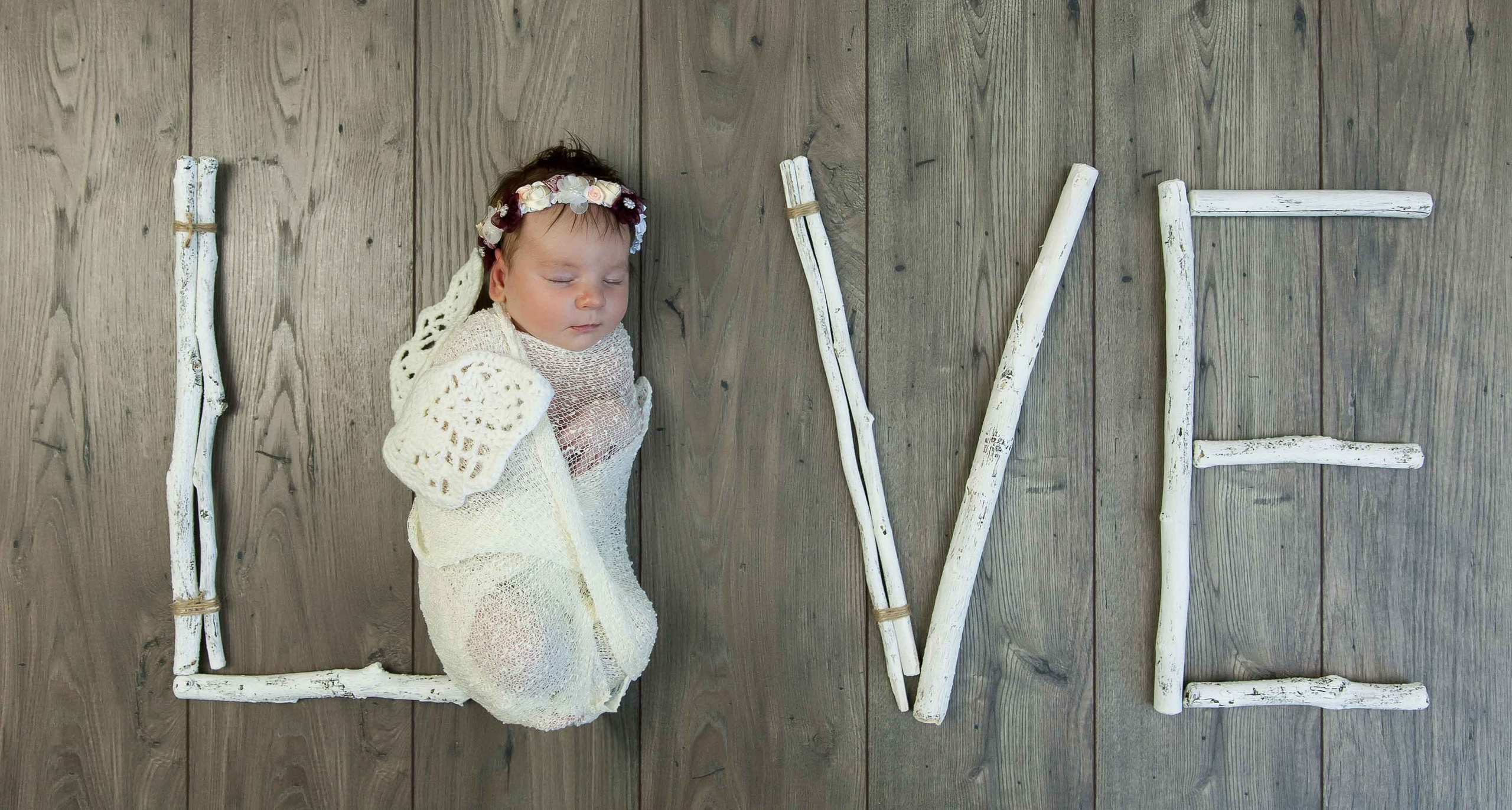 Новорожденные и младенцы. Фотостудия Алматы. Фотосъемка Алматы. Фотосессия Алматы. Фотокурсы. Обучение фотографии. Аренда студии