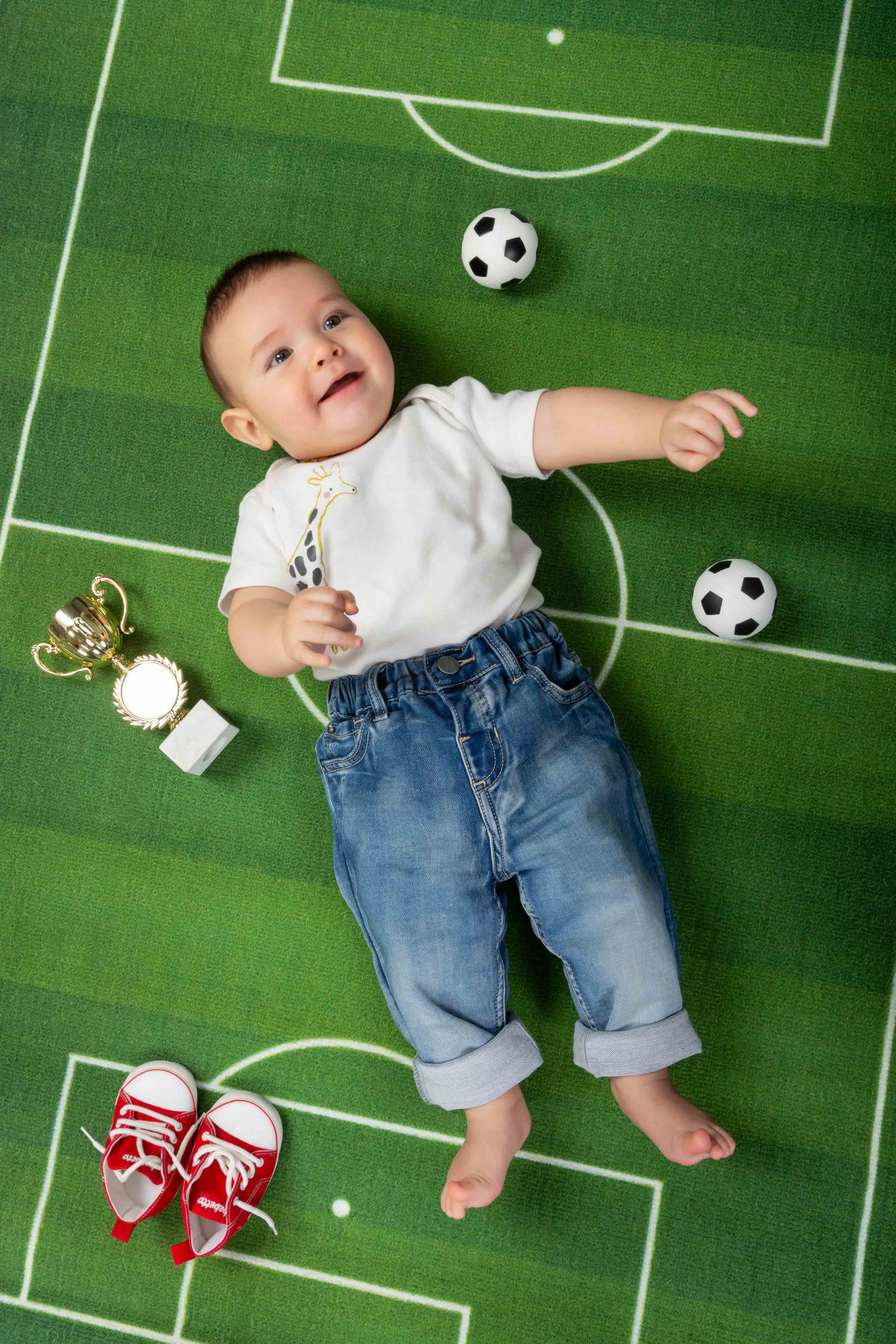 Новорожденные и младенцы. Фотостудия Алматы. Фотосъемка Алматы. Фотосессия Алматы. Фотокурсы. Обучение фотографии. Аренда студии