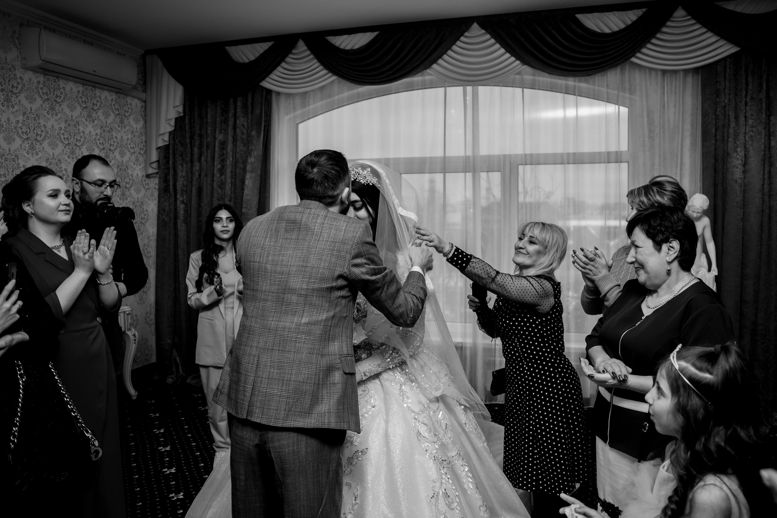 Տեսախցիկի տեսադաշտում. Գլխավոր