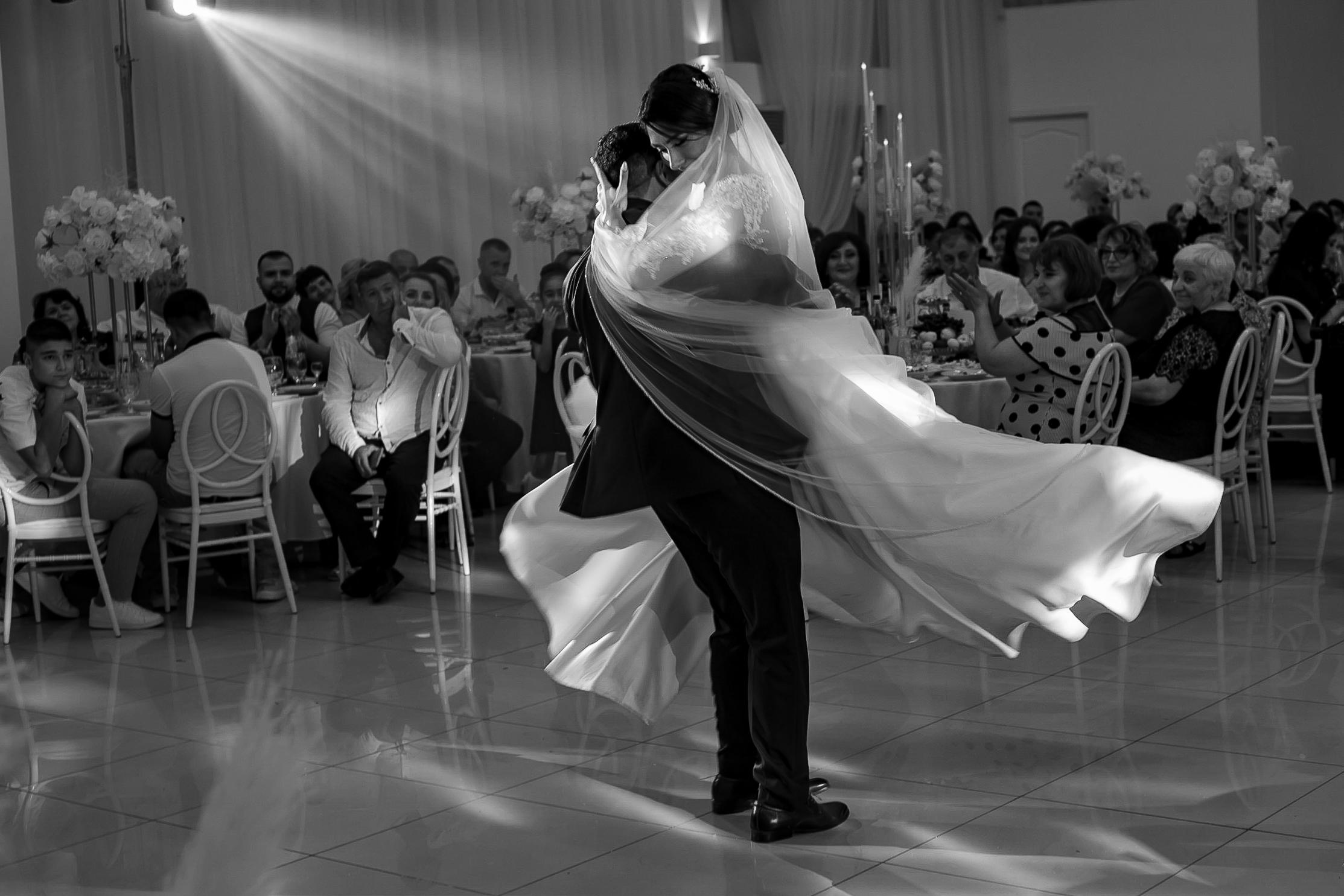 ПЕРВЫЙ ТАНЕЦ. Свадебный и Индивидуальный фотограф в Москве Акоп Арсенян