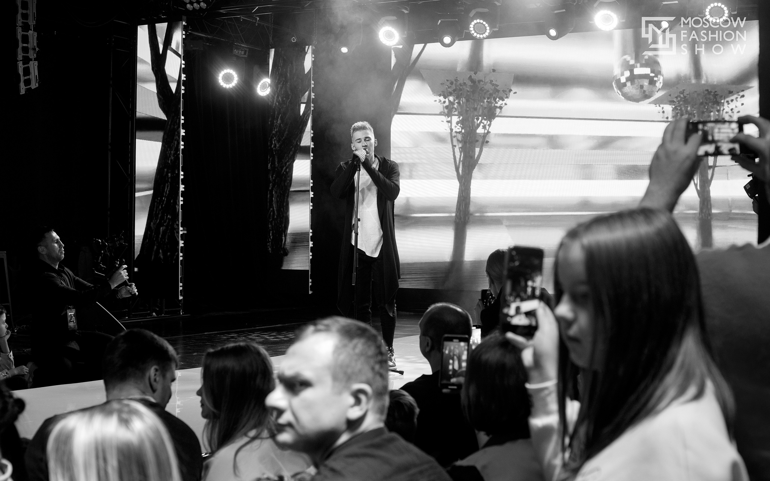 Moscow Fashion Show Весна 2023. Свадебный и Индивидуальный фотограф в Москве Акоп Арсенян