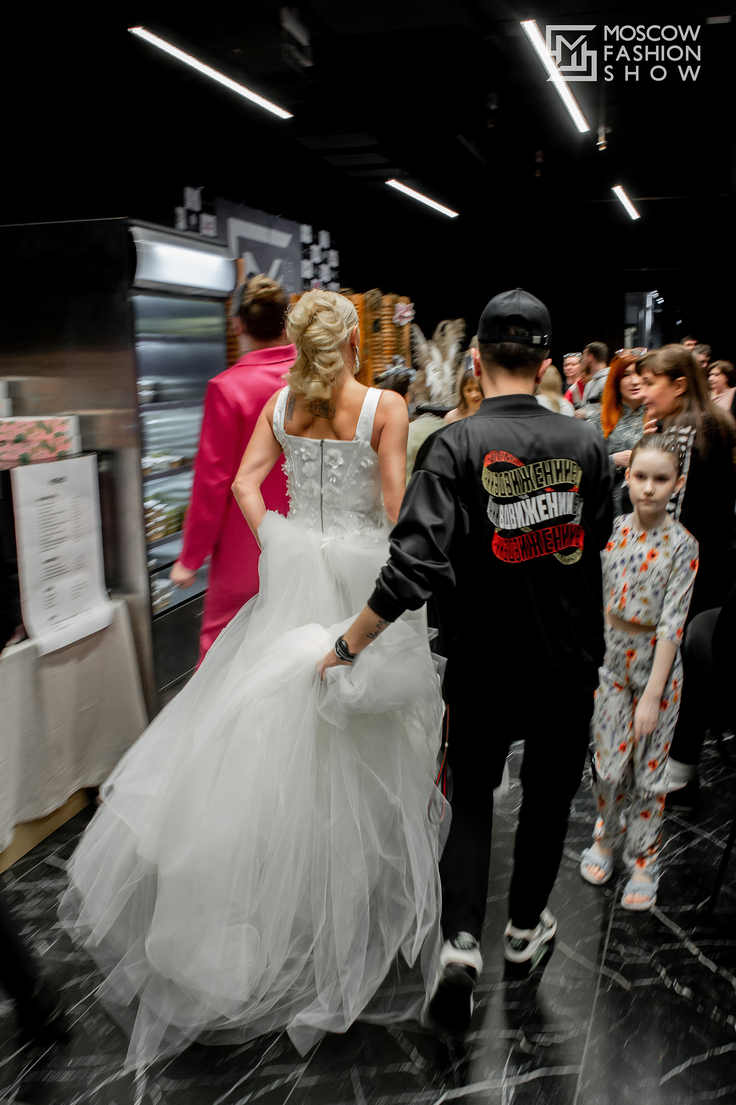 Moscow Fashion Show Весна 2023. Свадебный и Индивидуальный фотограф в Москве Акоп Арсенян