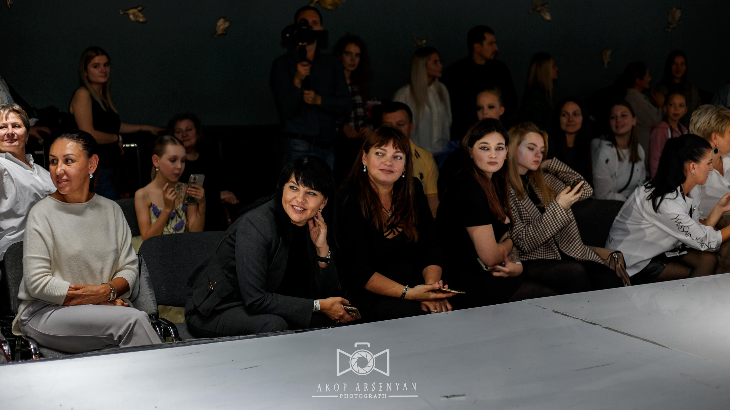 Moscow Fashion Show Осень 2022. Свадебный и Индивидуальный фотограф в Москве Акоп Арсенян