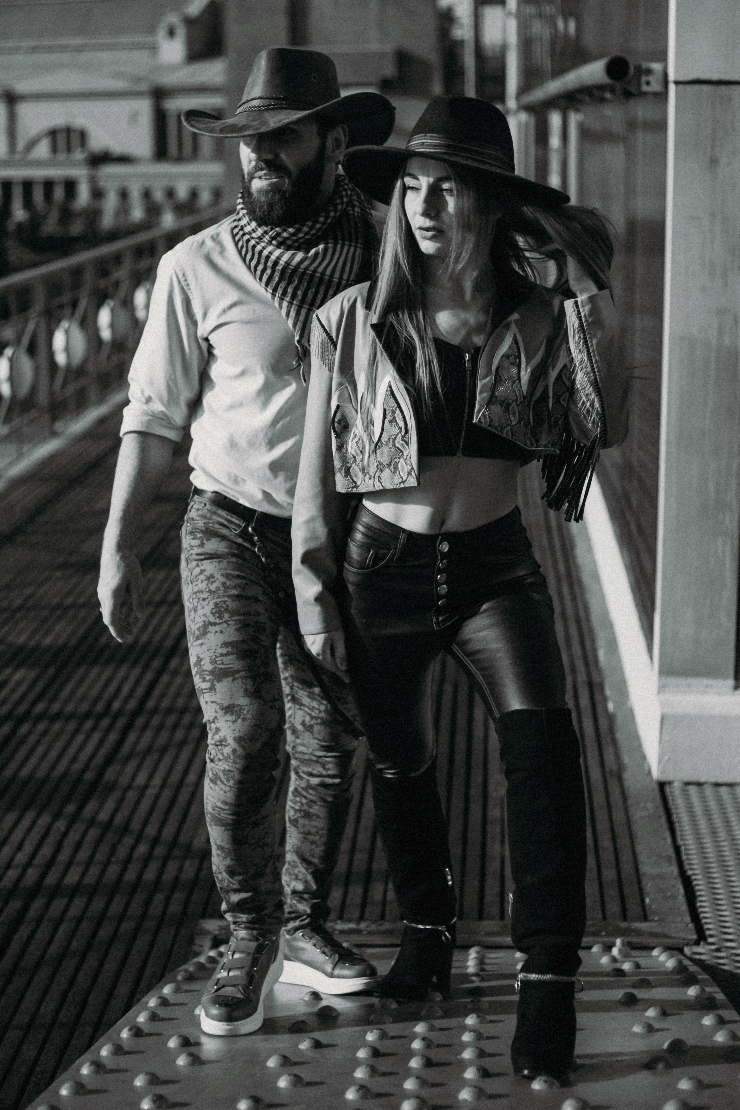 ԿՈՎԲՈՅՆԵՐ. Գլխավոր