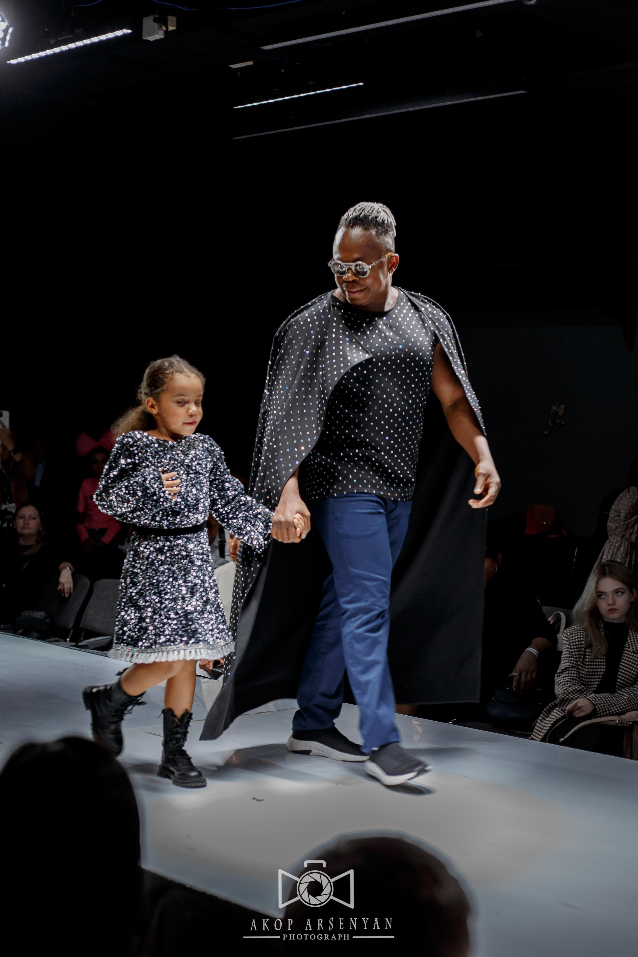 Moscow Fashion Show Осень 2022. Свадебный и Индивидуальный фотограф в Москве Акоп Арсенян