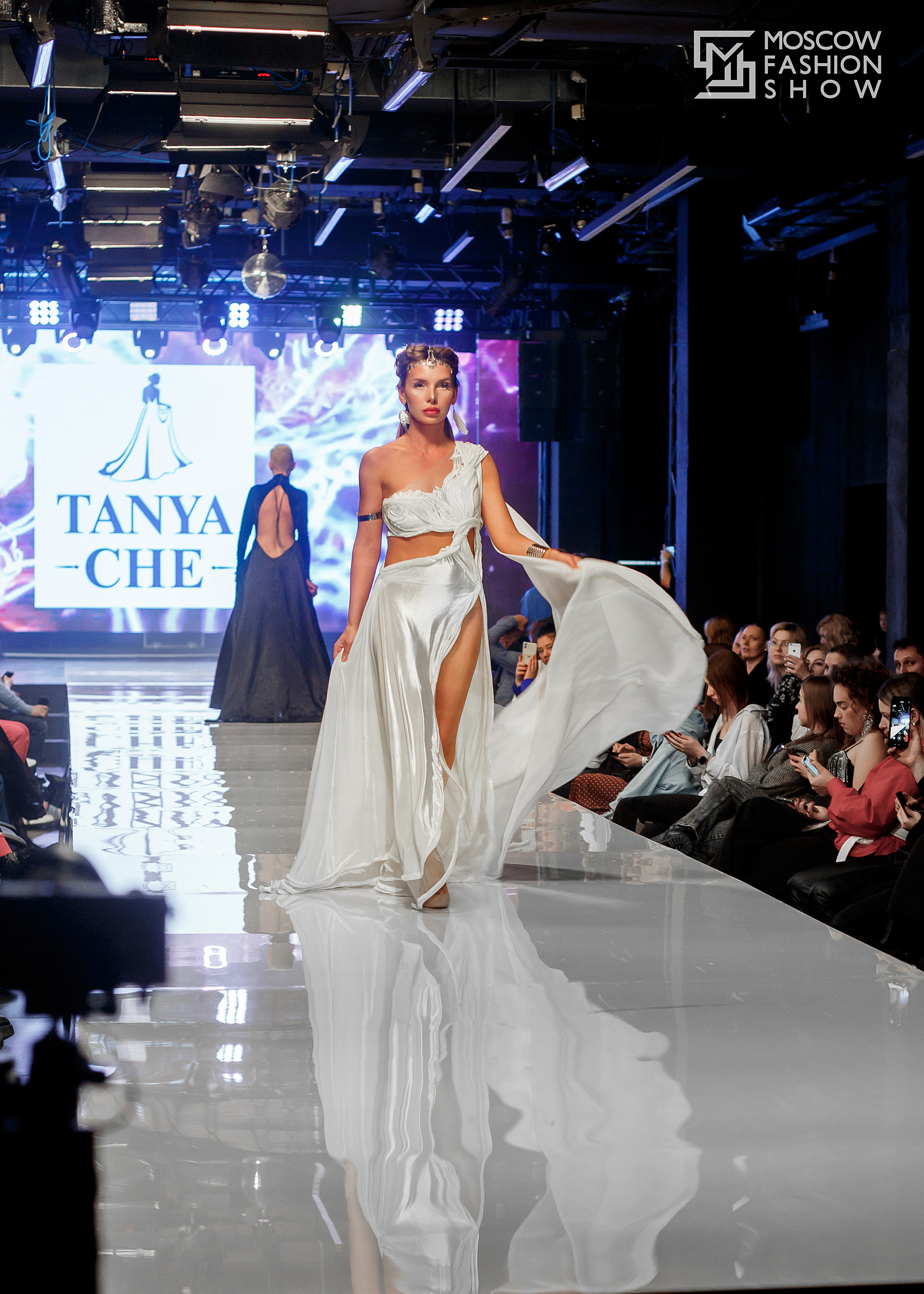 Moscow Fashion Show Весна 2023. Свадебный и Индивидуальный фотограф в Москве Акоп Арсенян