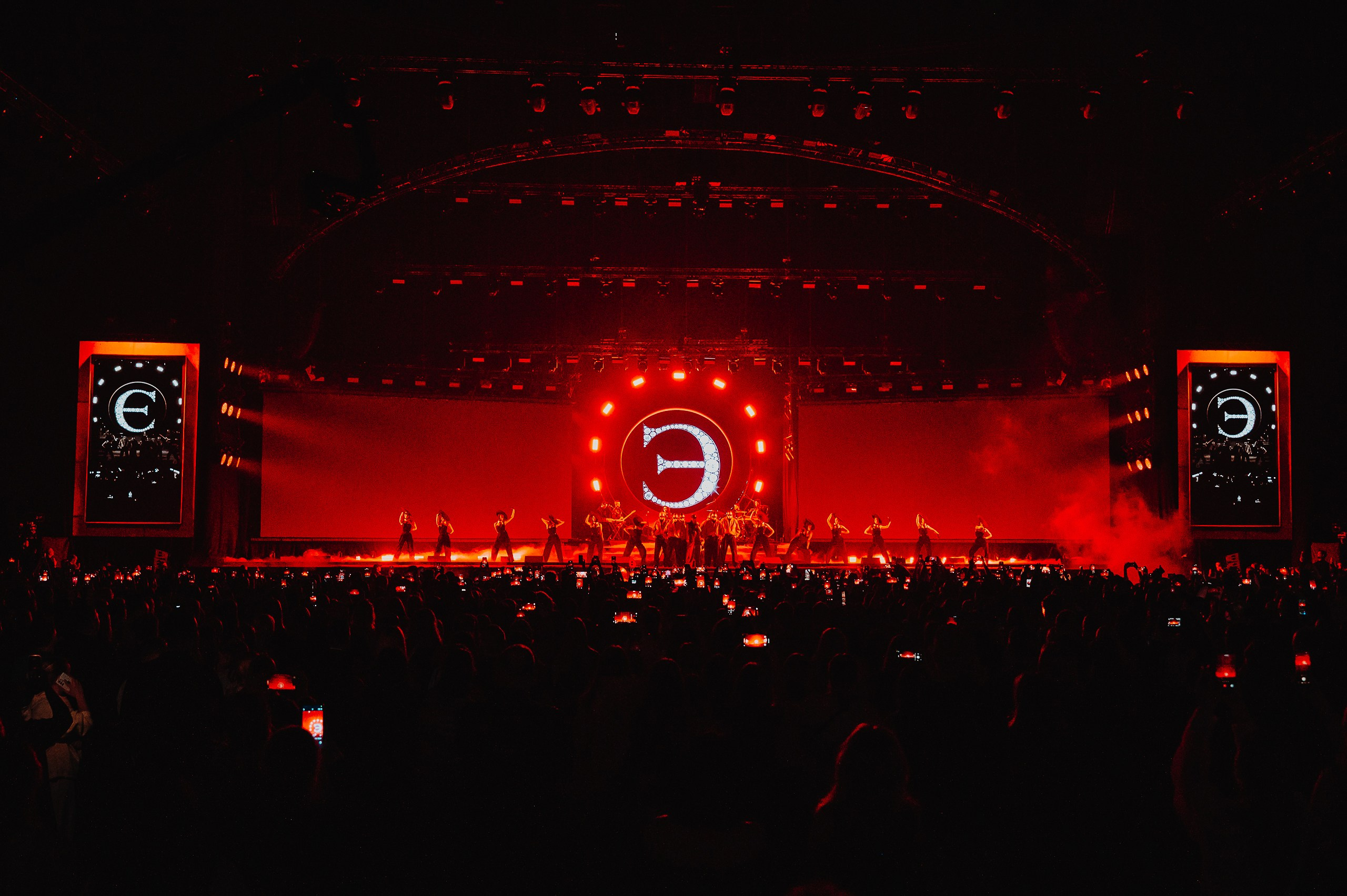 ZIVERT MUSIC AWARDS / 2026. OOPS TEAM