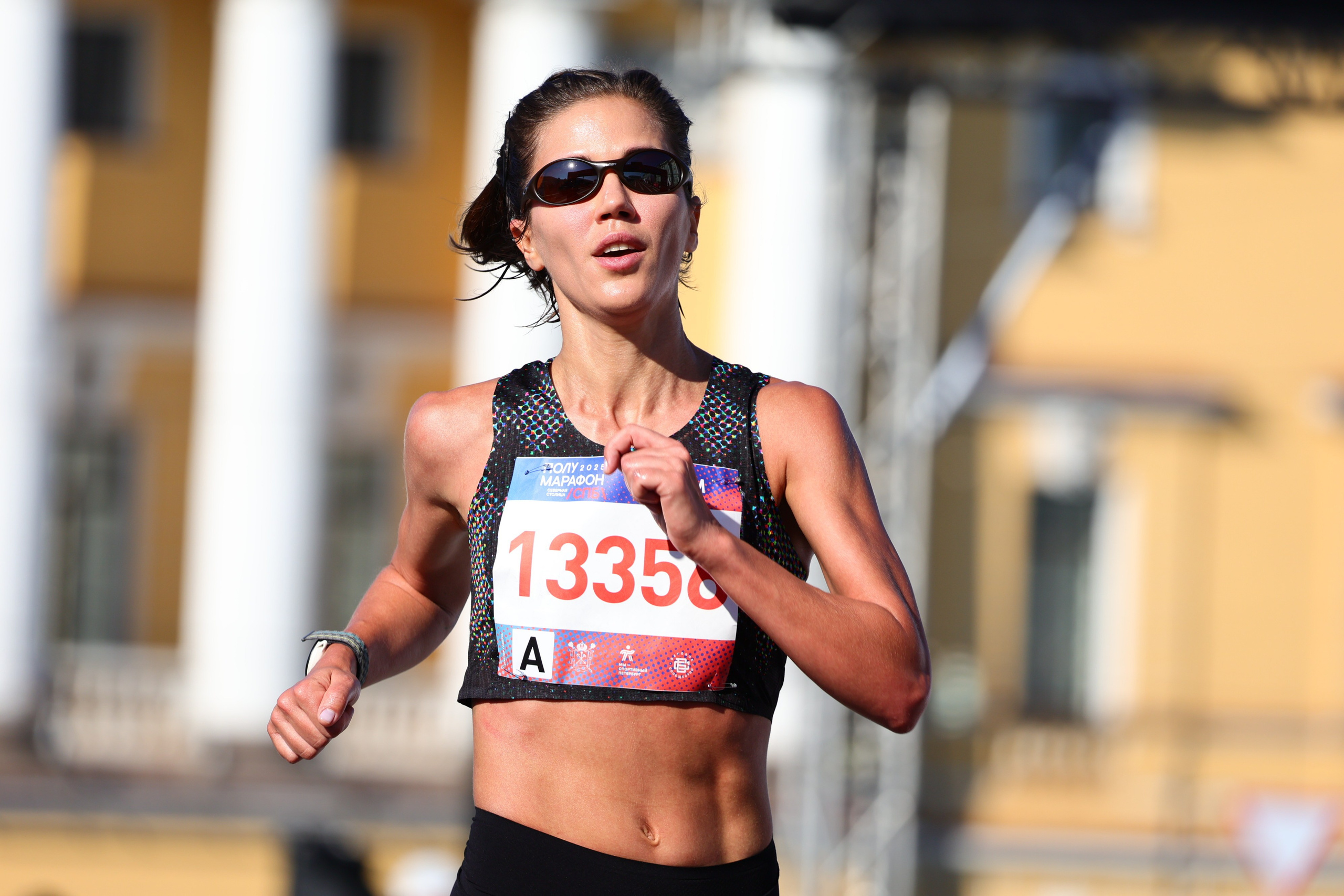 Полумарафон СПБ 2025. Спортивный фотограф в Санкт-Петербурге Илья Vacool