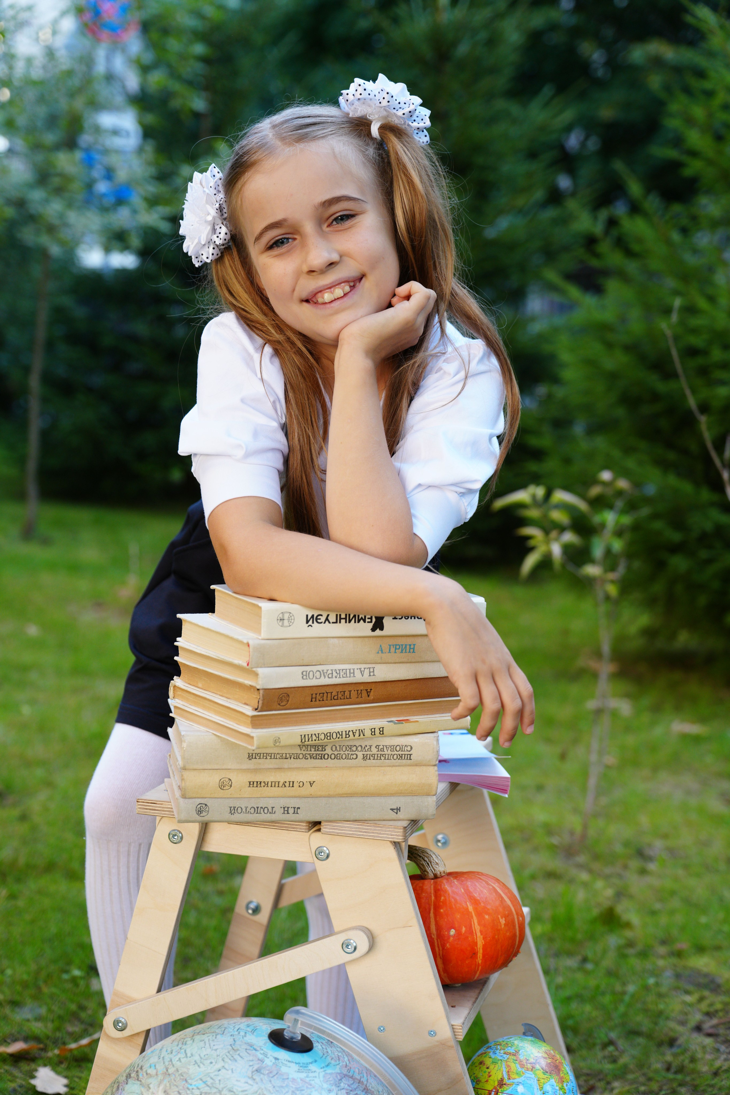 Тематические фотосессии «ЗДРАВСТВУЙ, ШКОЛА!». Школьная фотография в Санкт-Петербурге, выпускные альбомы, фотосессии