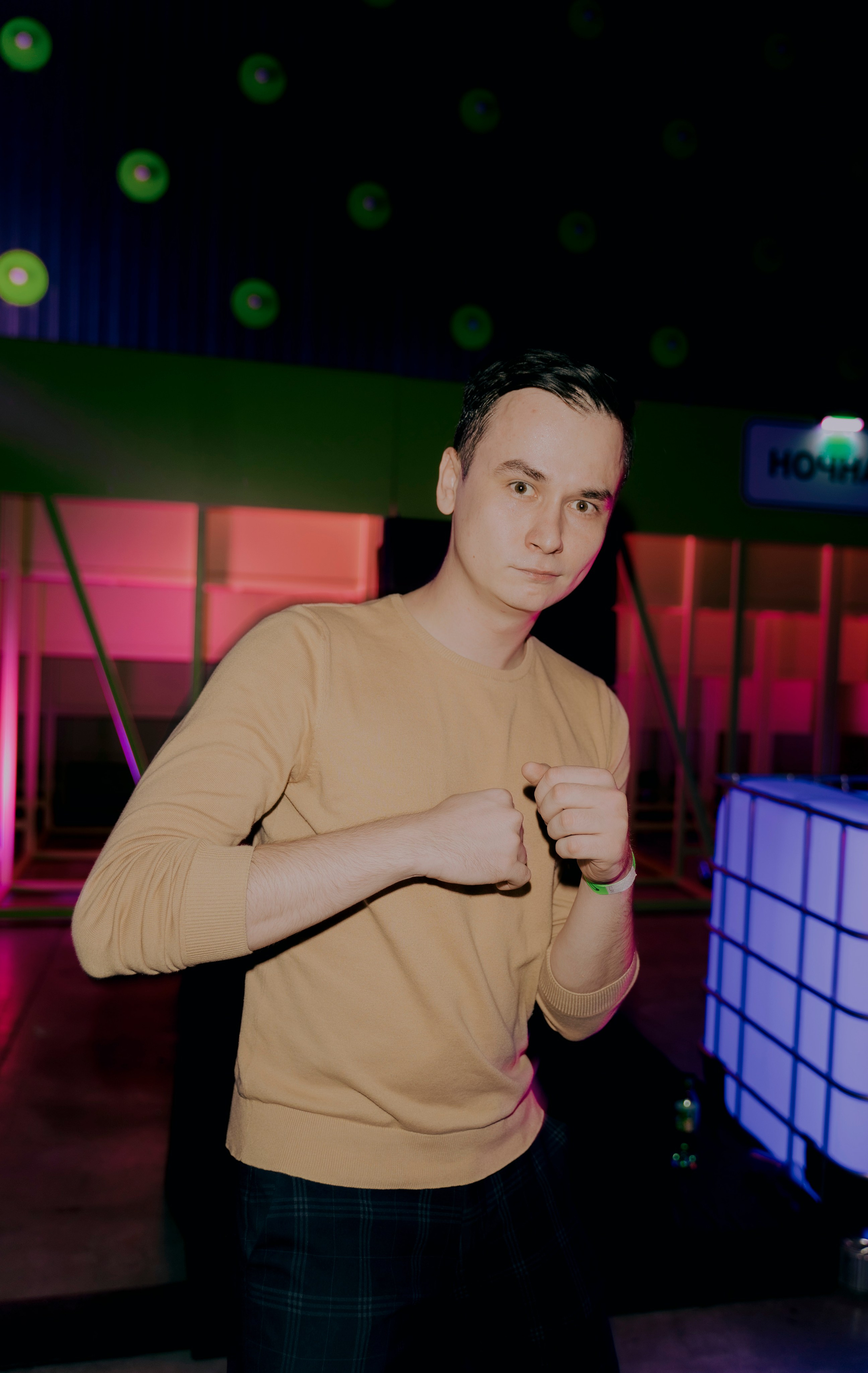 Ночная Смена в Ураме / 2023. Саша Копылов, фотограф в Казани