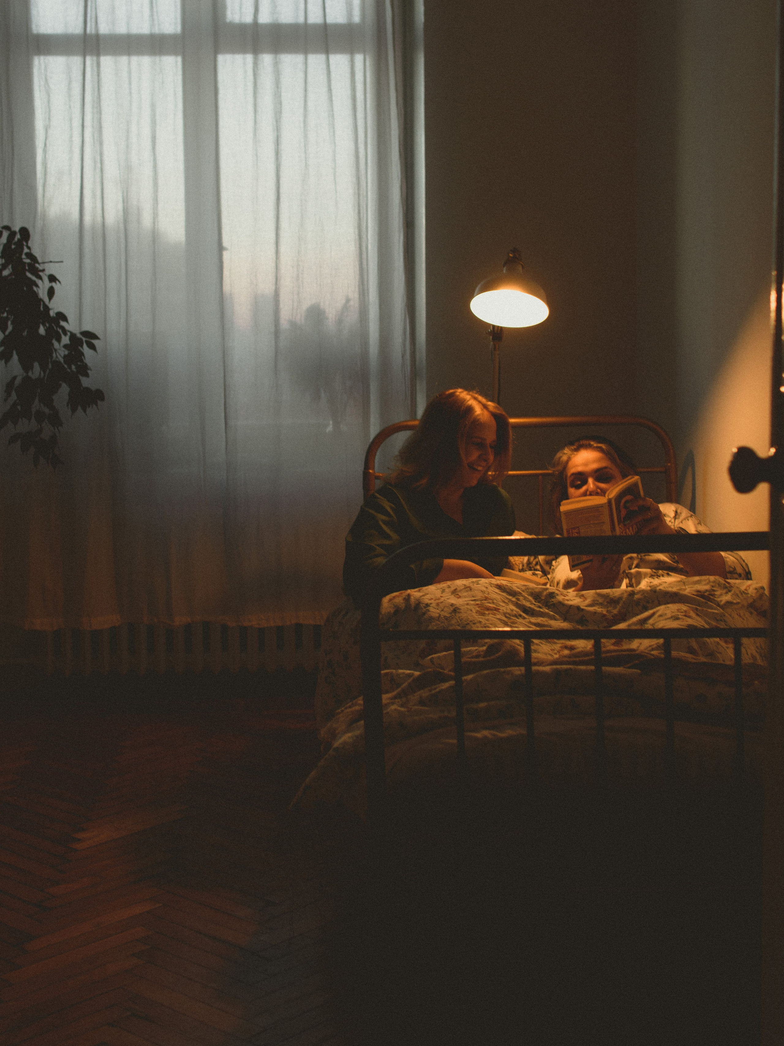 Мари и Катя. Портретный и свадебный фотограф Москва Валерия Возняковская