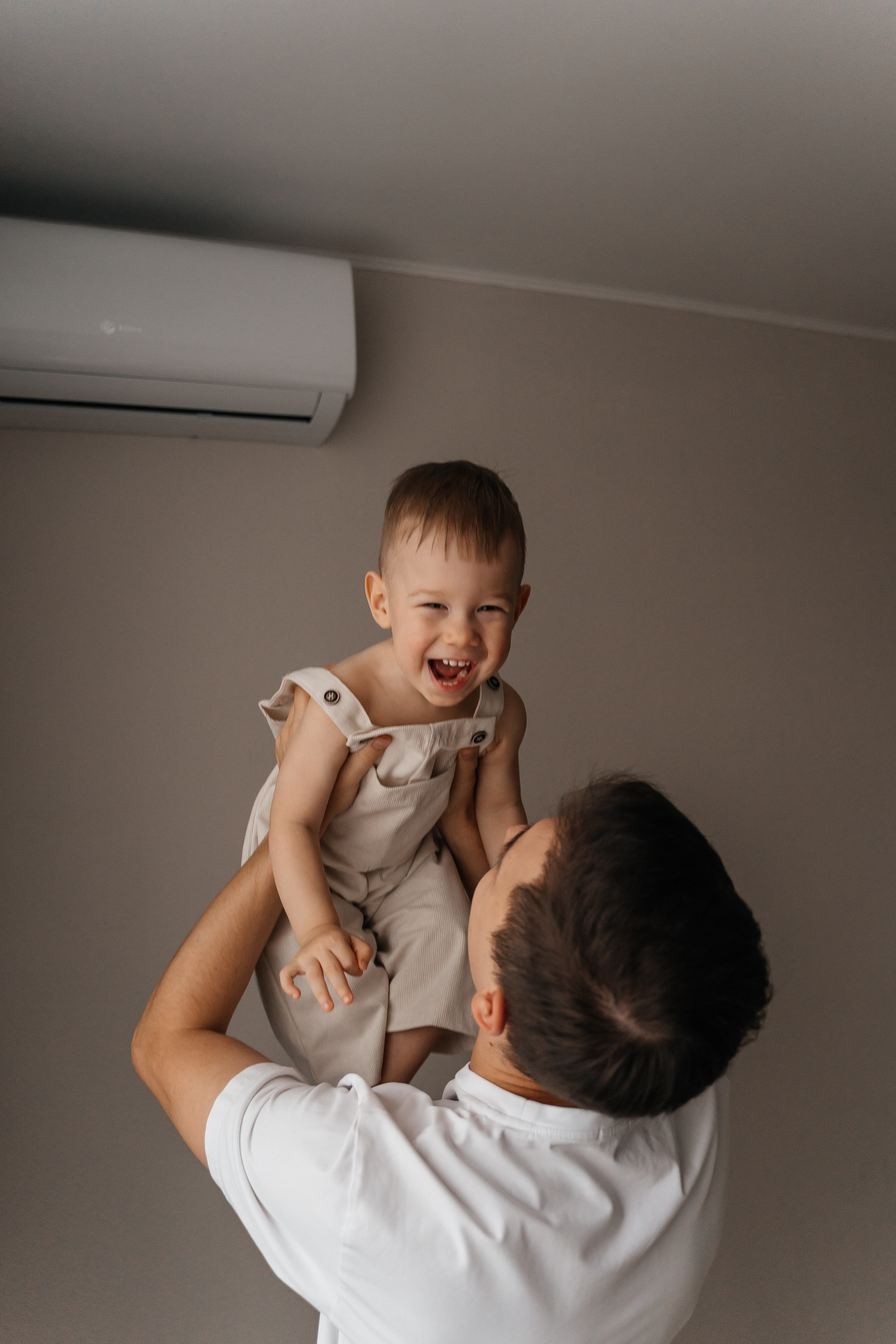 Вадим, Юля и Мирон. Волик Мария