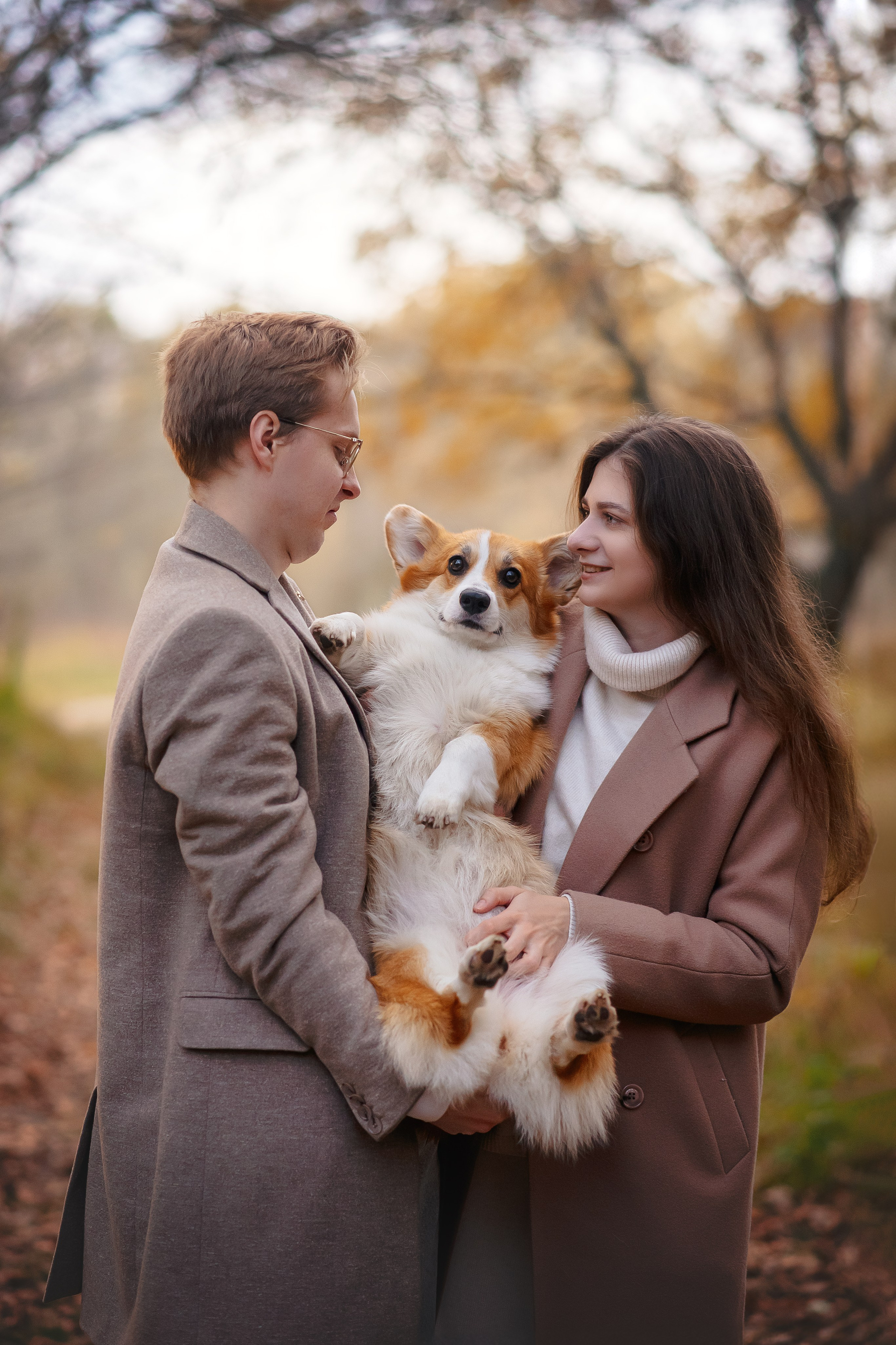 Максим, Аня и Челси — 19.10.2024. Фотограф — Анималист | Анна Абрамова