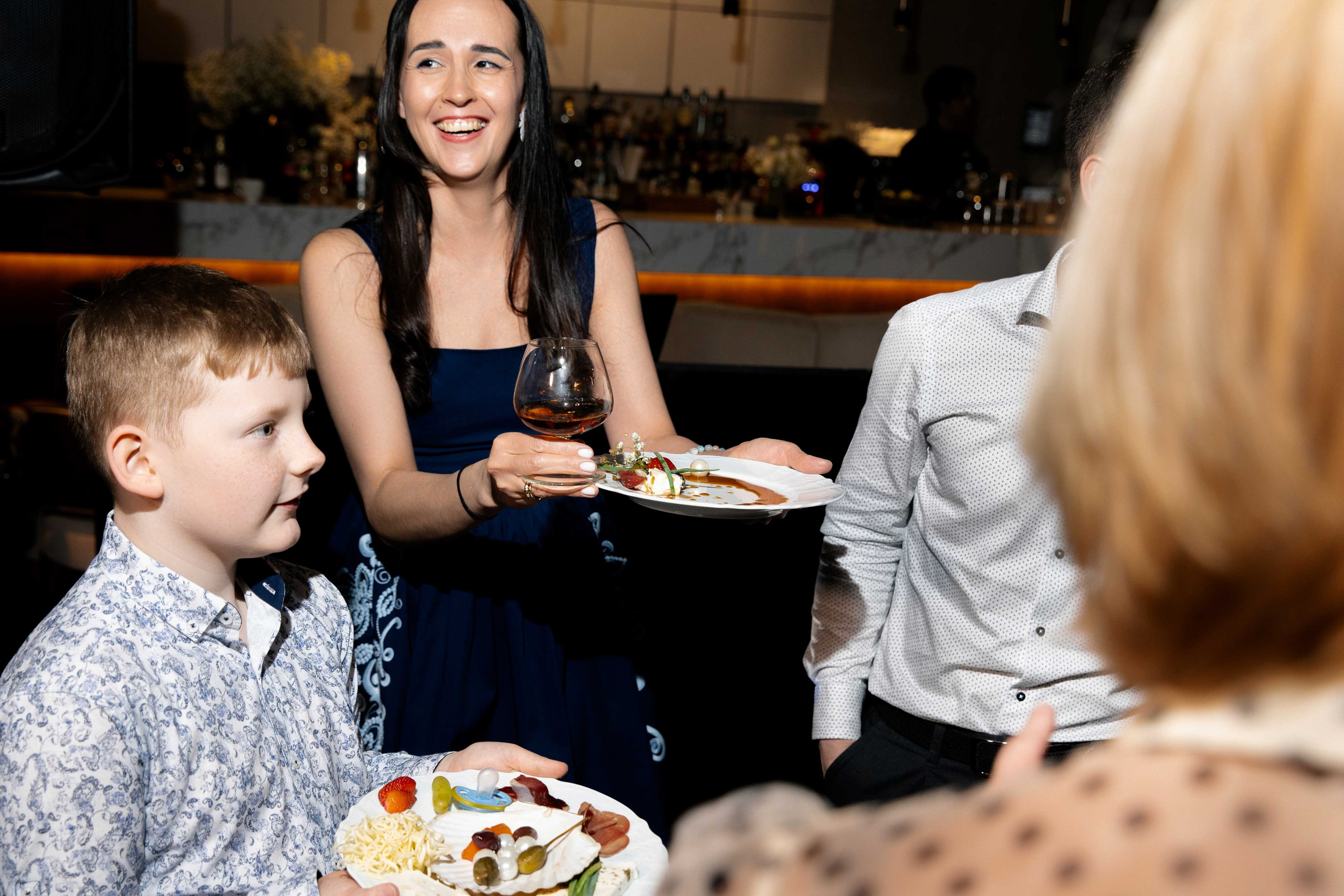 Профессиональная фото- видеосъемка в Сочи. Свадебный фотограф и видеограф Краснодар, Ростов, Сочи, Новороссийск