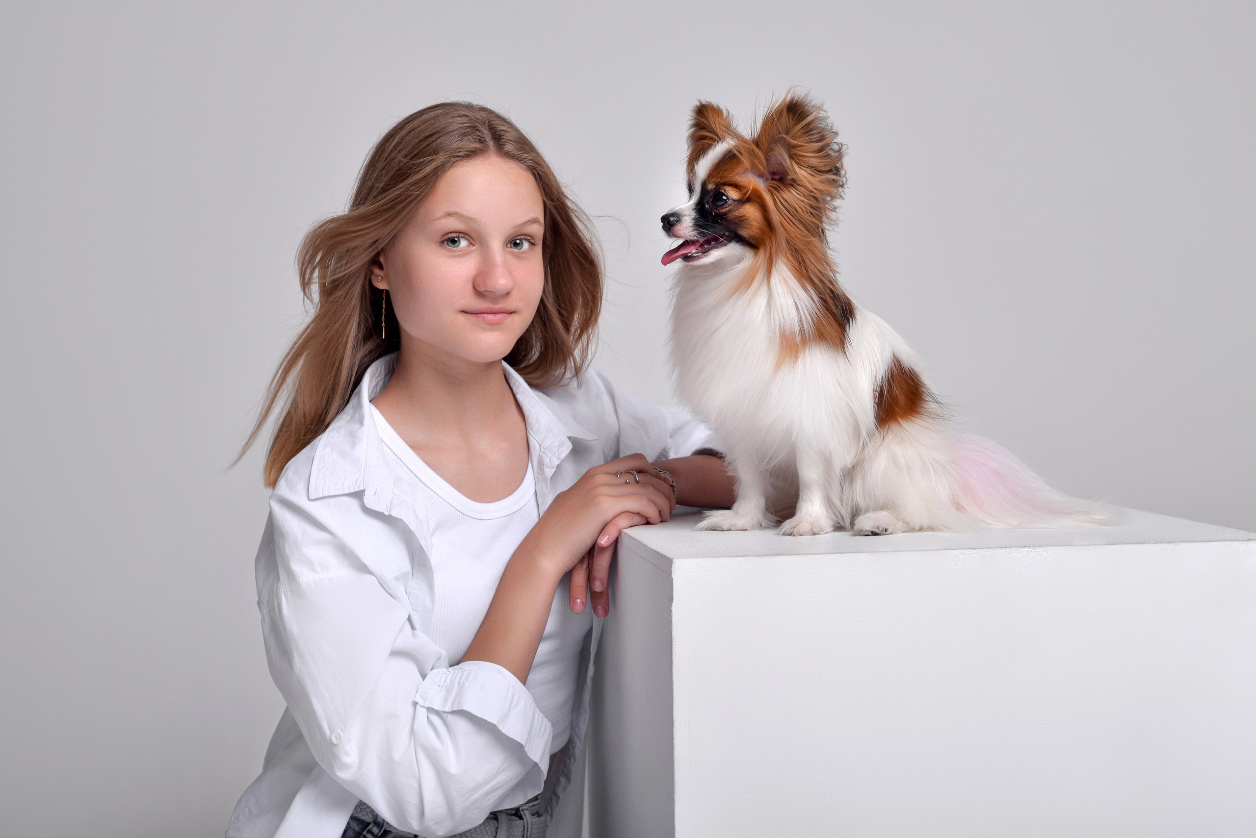 Таня и Настя и Чеси в Точке. Семейный и свадебный фотограф Галина Абакумова, фотосессии в Белгороде