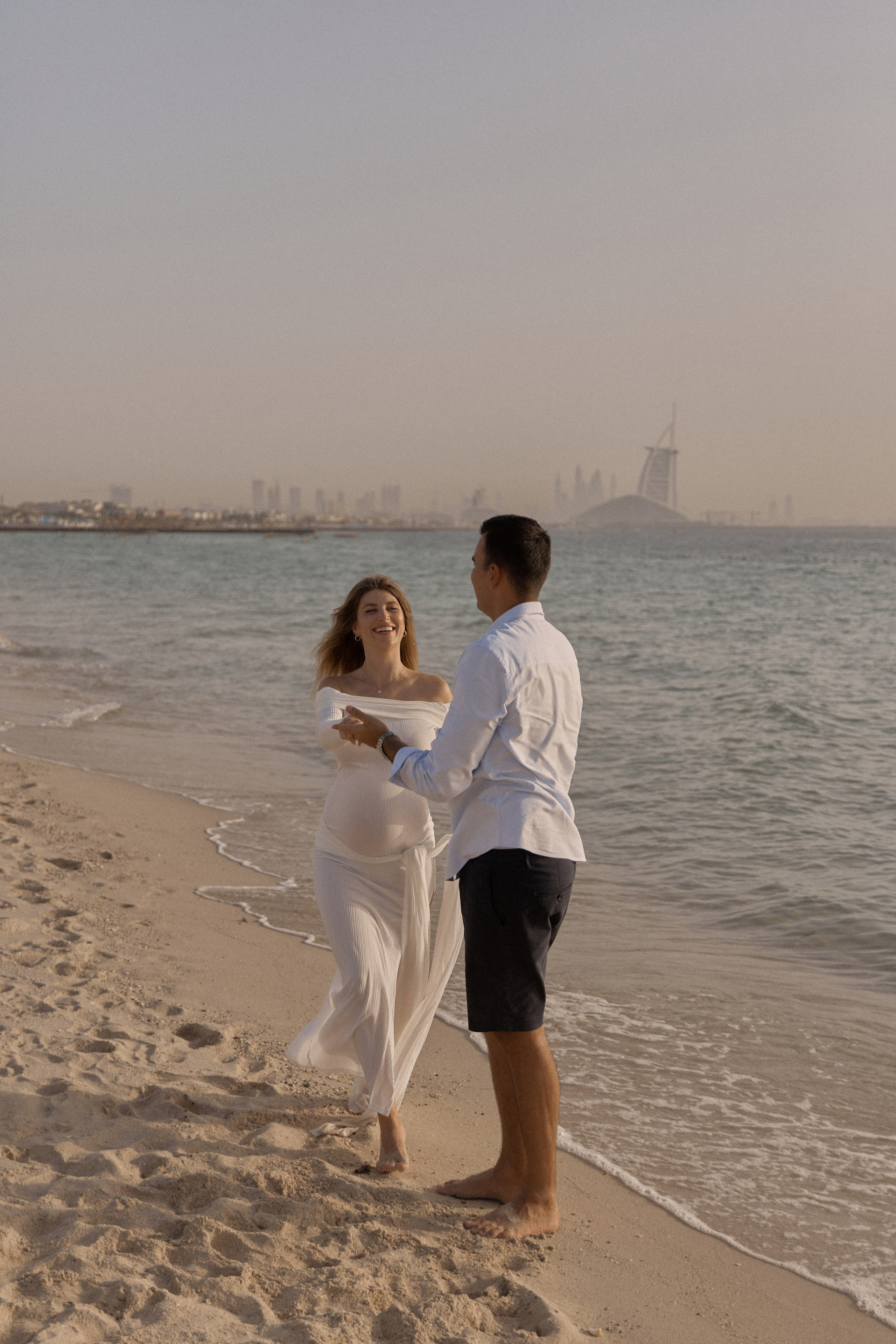 Stunning Pregnancy Photography Dubai | Timeless Shots