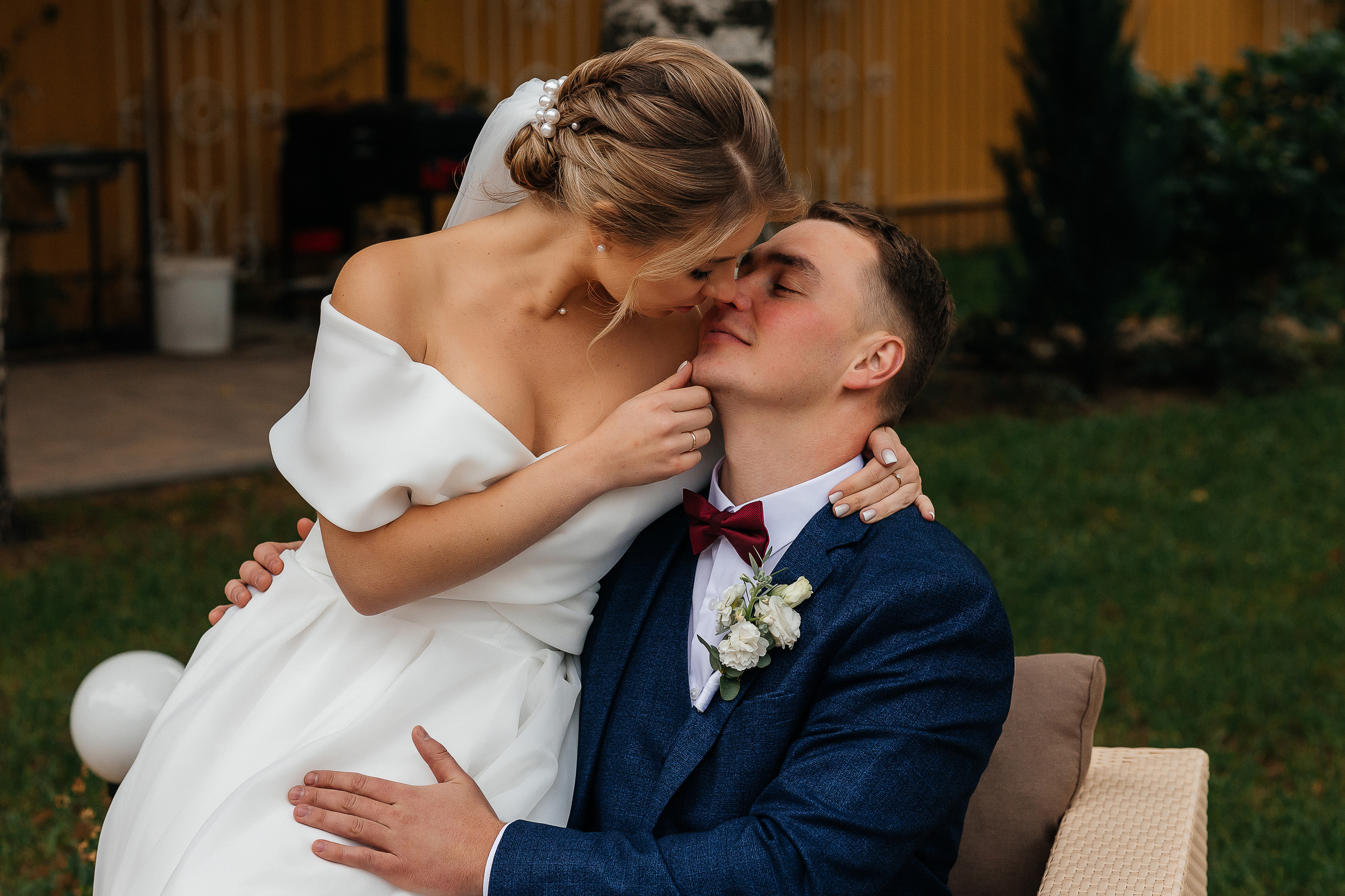 Элегантное утро невесты и незабываемый сюрприз на свадебном банкете. Олег Сверчков | Свадебный фотограф Вологда