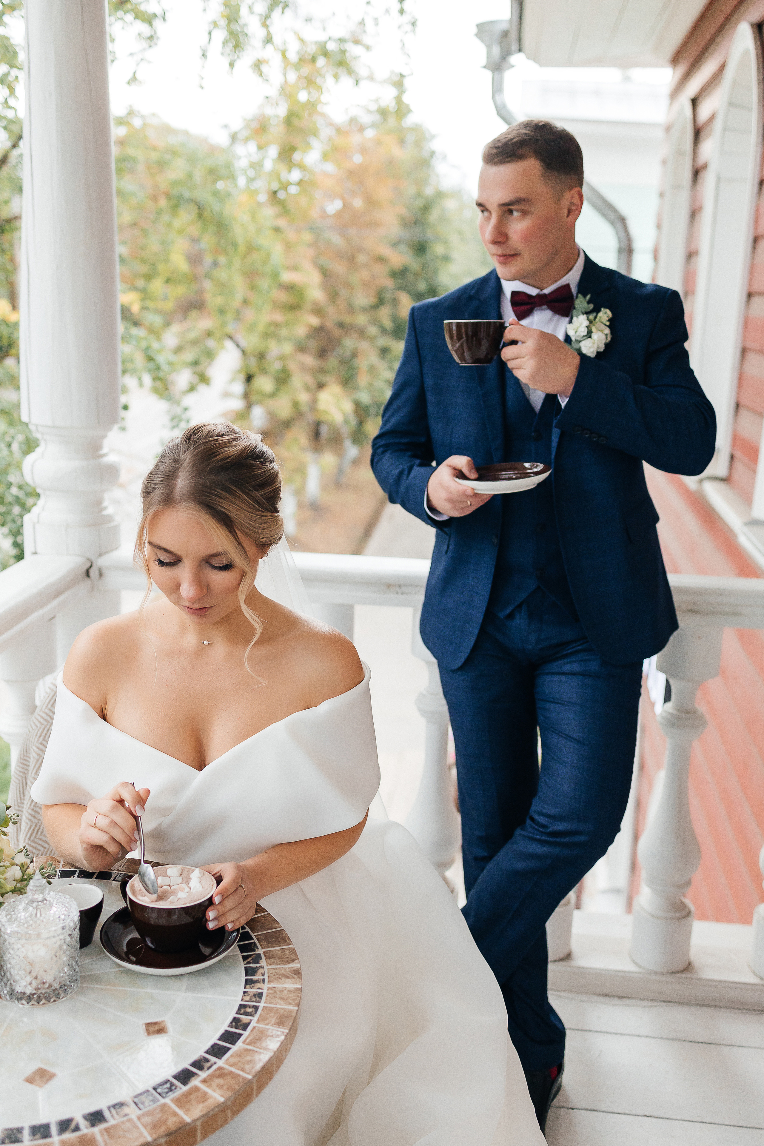 Элегантное утро невесты и незабываемый сюрприз на свадебном банкете. Олег Сверчков | Свадебный фотограф Вологда