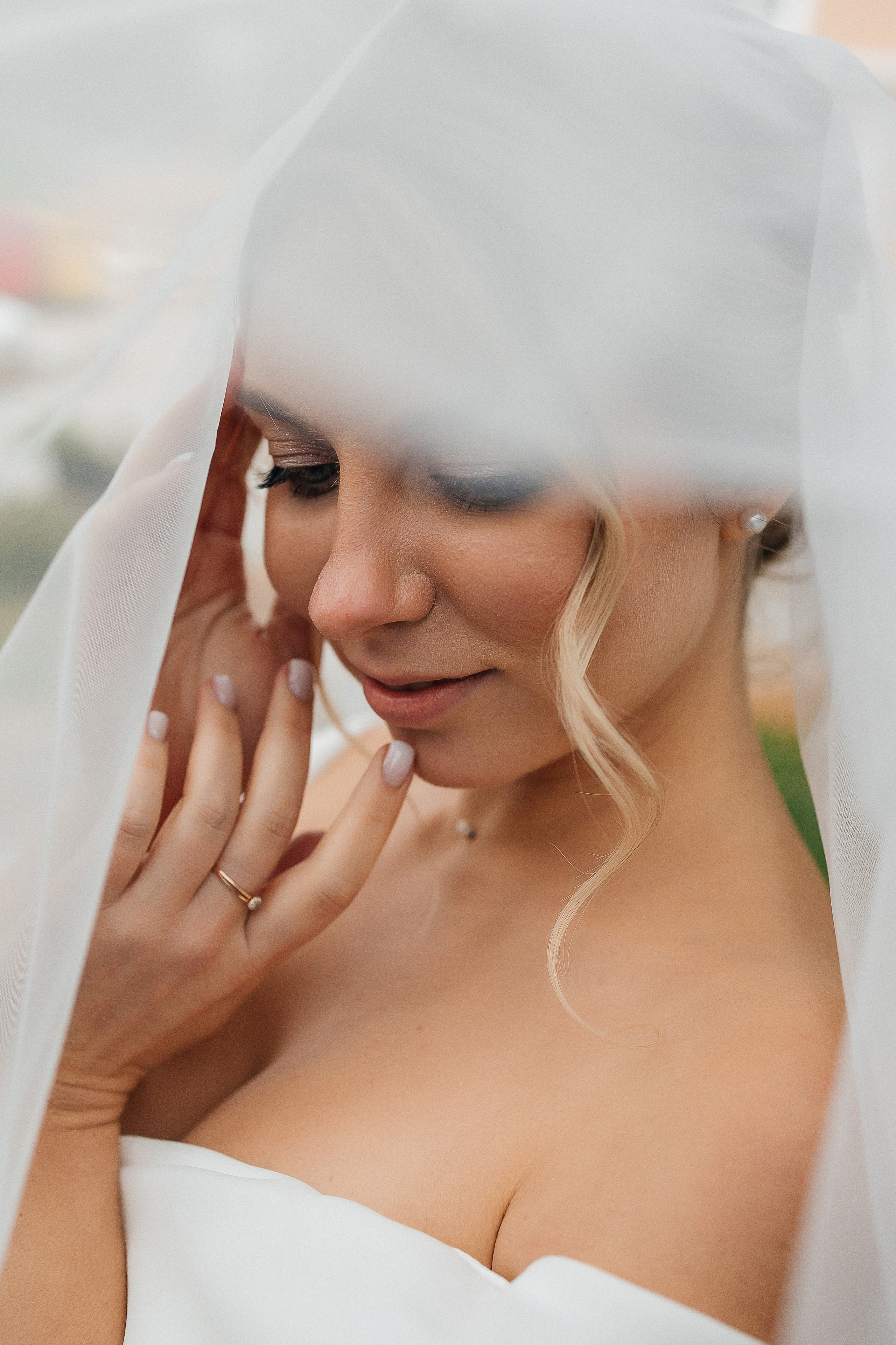 Элегантное утро невесты и незабываемый сюрприз на свадебном банкете. Олег Сверчков | Свадебный фотограф Вологда