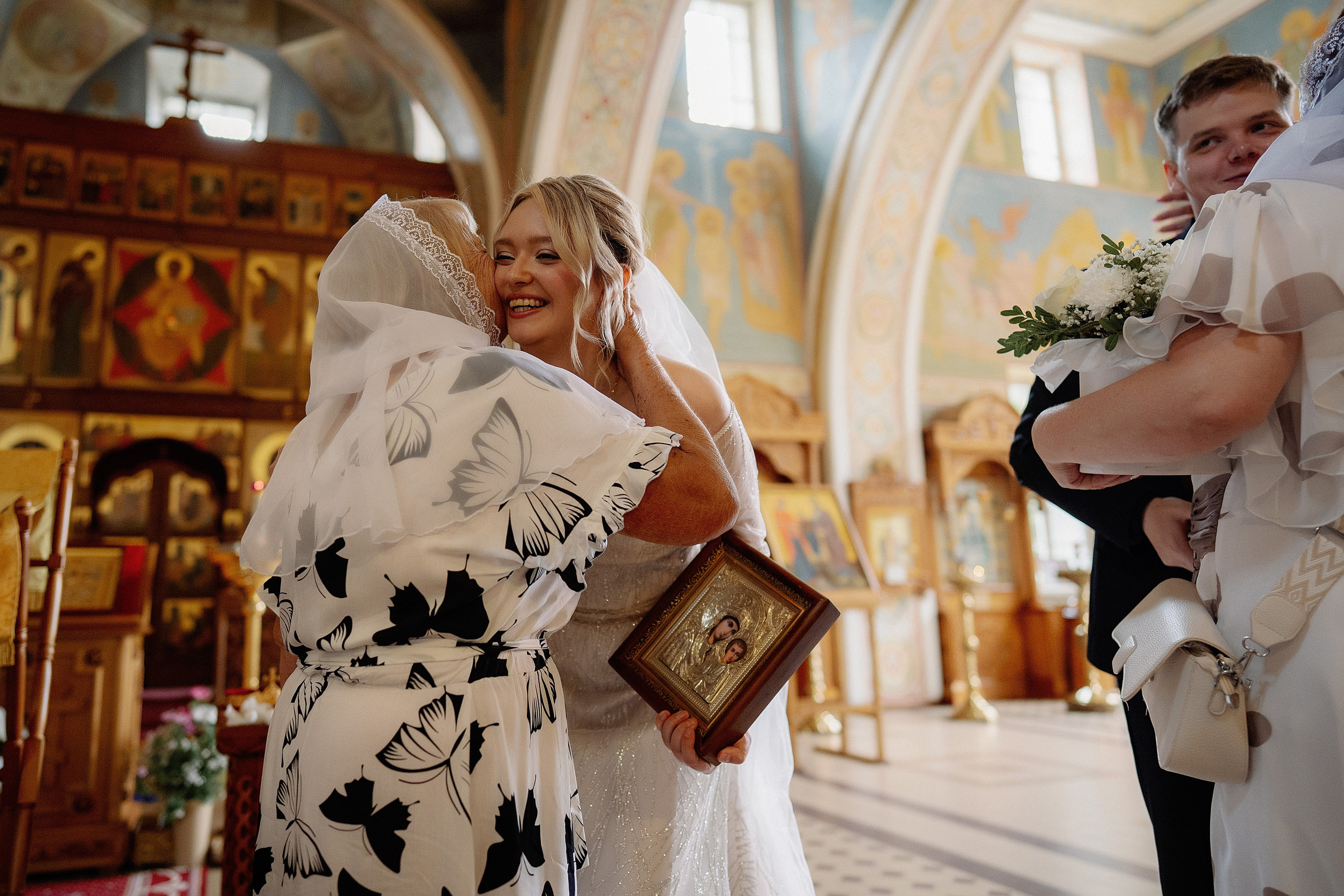 Евгений и Алёна. Фотограф на Крещение и Венчание в Красноярске Рамазанова Юлия