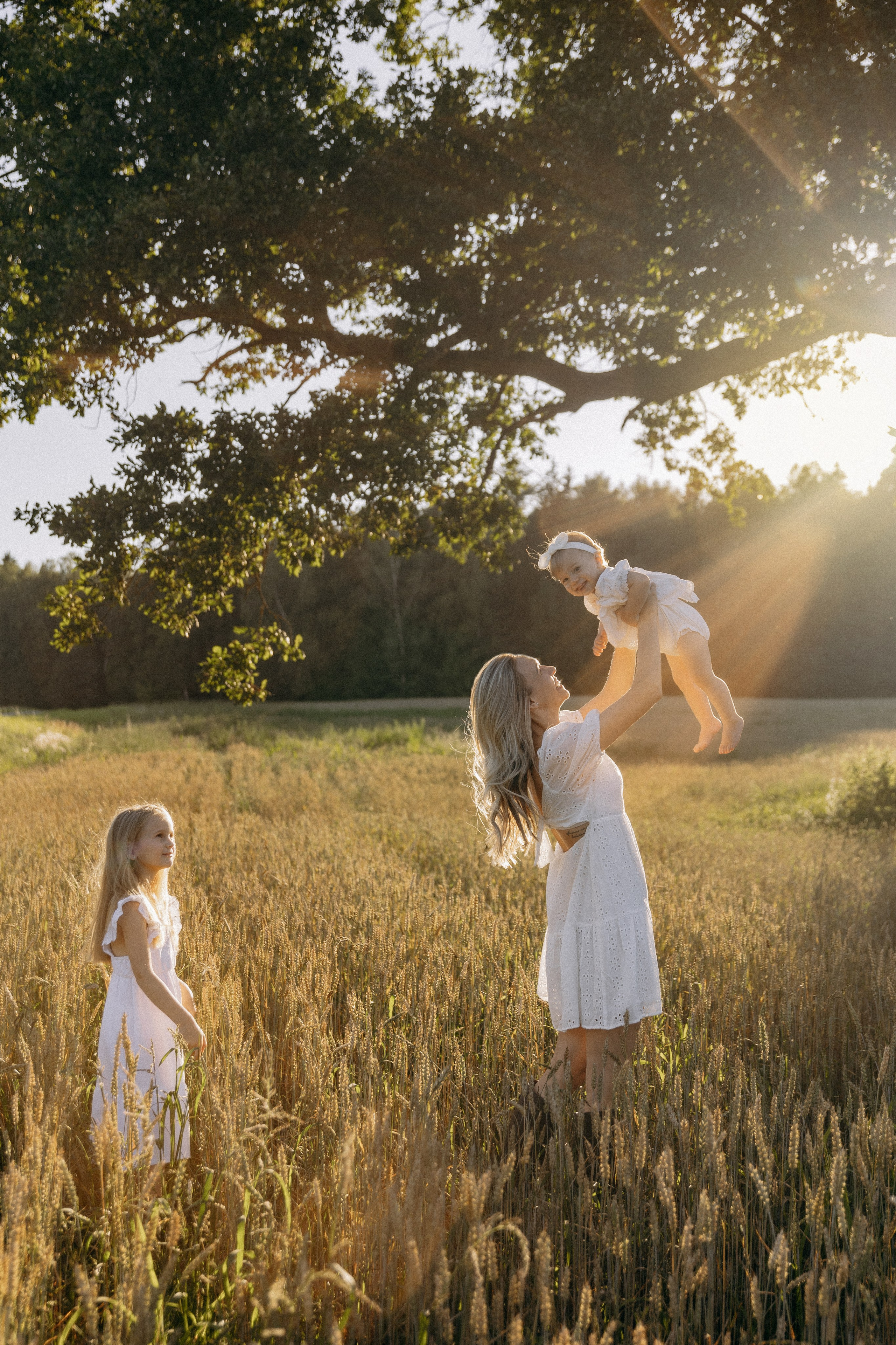 Ульяна, Мира и Амелия. Семейный фотограф Земскова Евгения