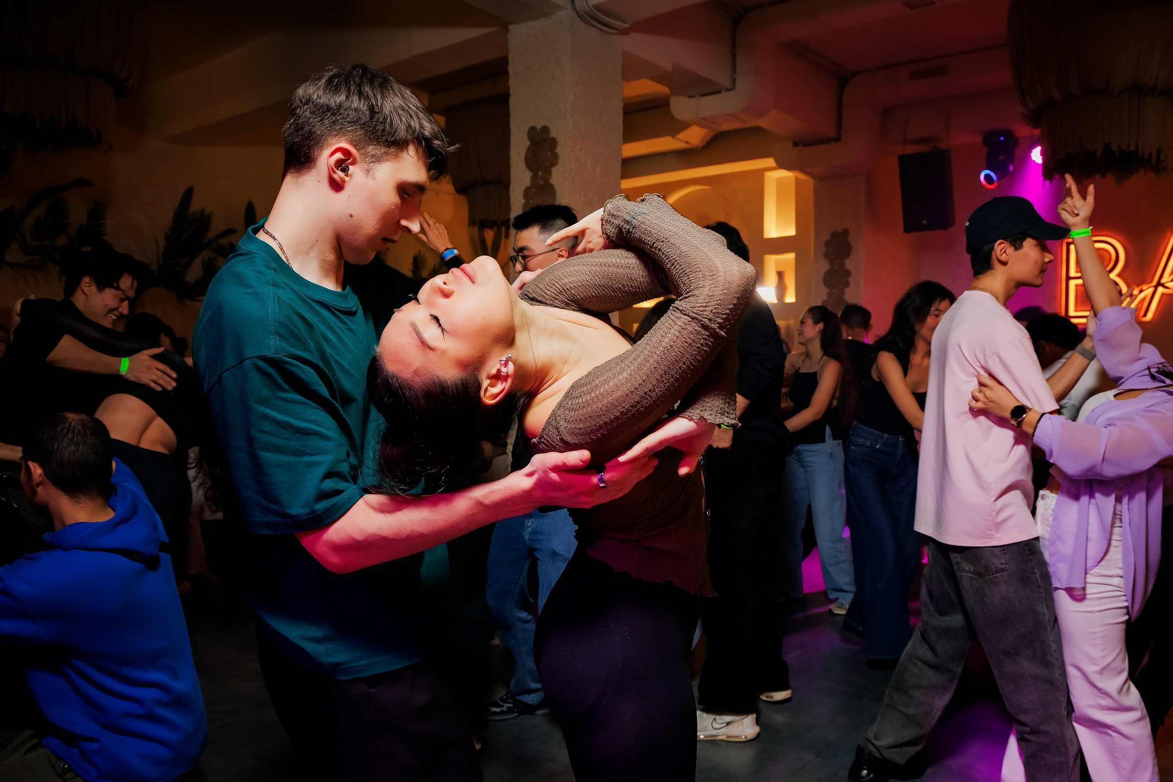 Bachata party. Репортажный фотограф в Алматы Каюпов Сержан