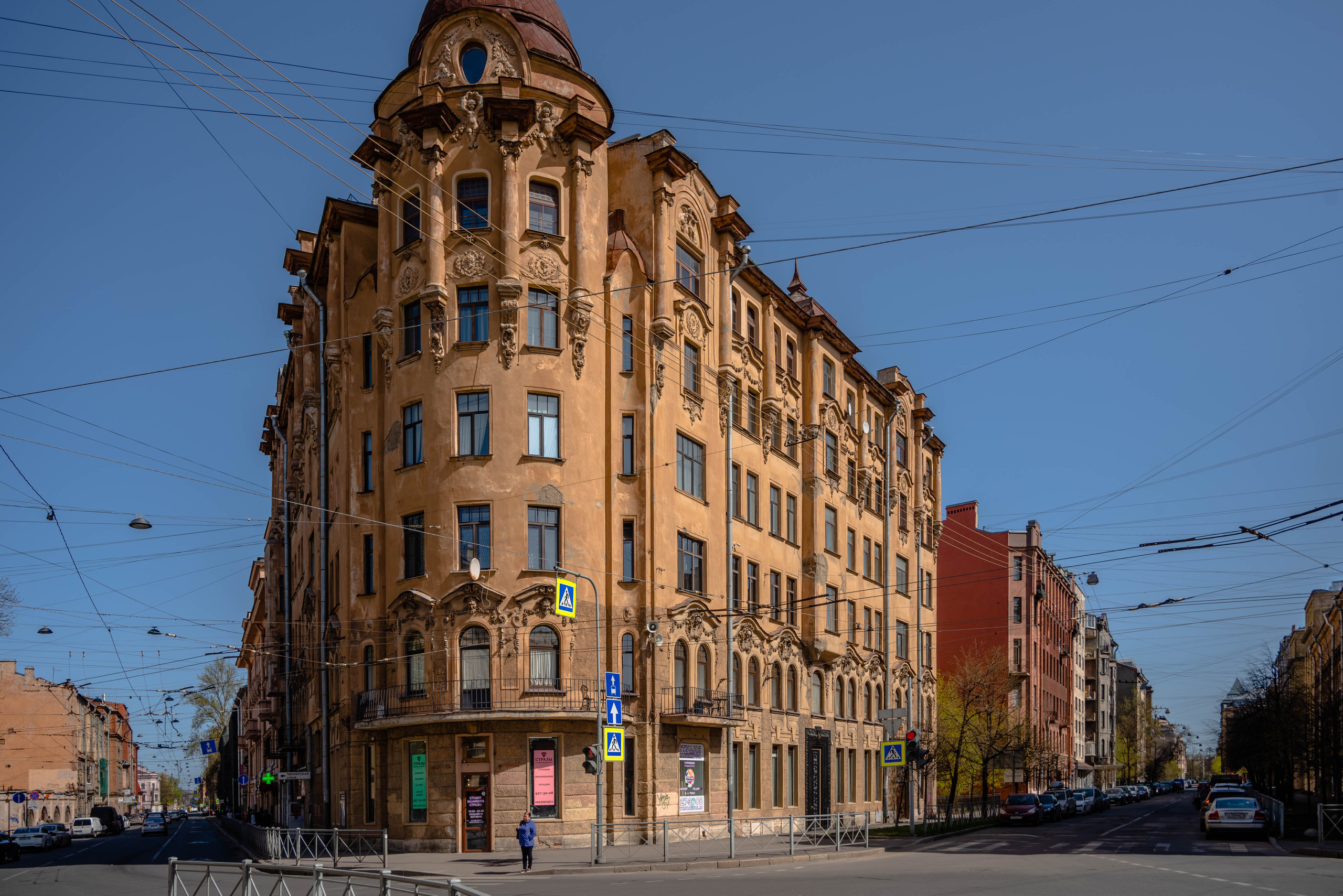 Экстерьеры. Интерьерный и репортажный фотограф в Санкт-Петербурге