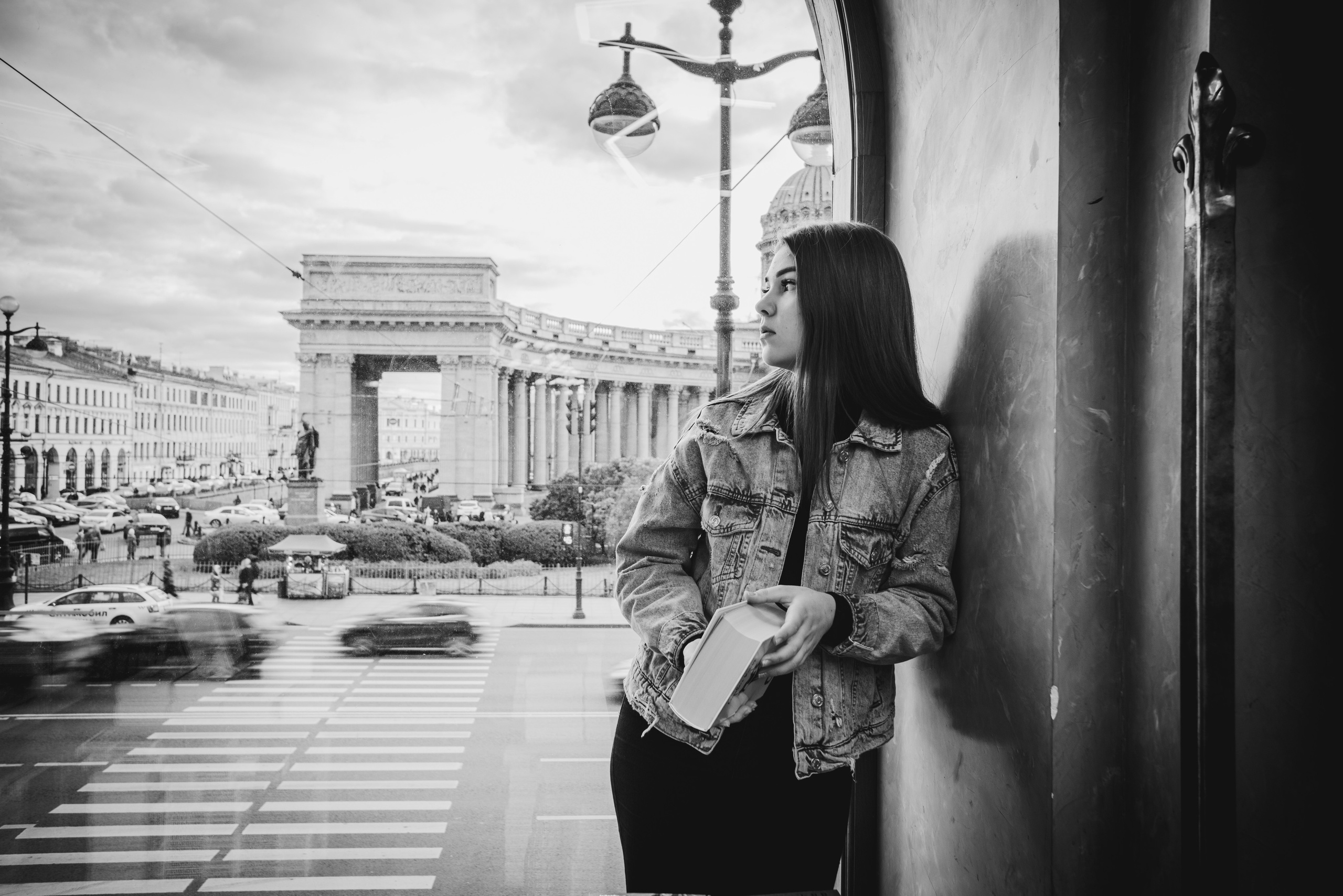 Женский портрет. Интерьерный и репортажный фотограф в Санкт-Петербурге