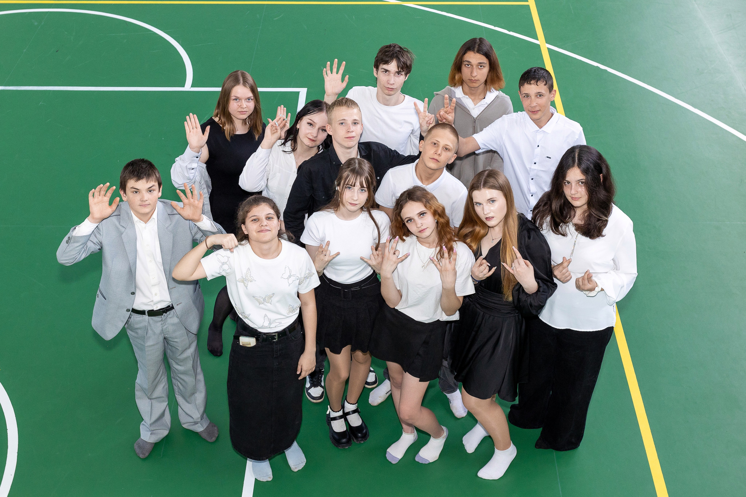 В школе. Выпускные альбомы Майкоп, Краснодар Елена Золотарева