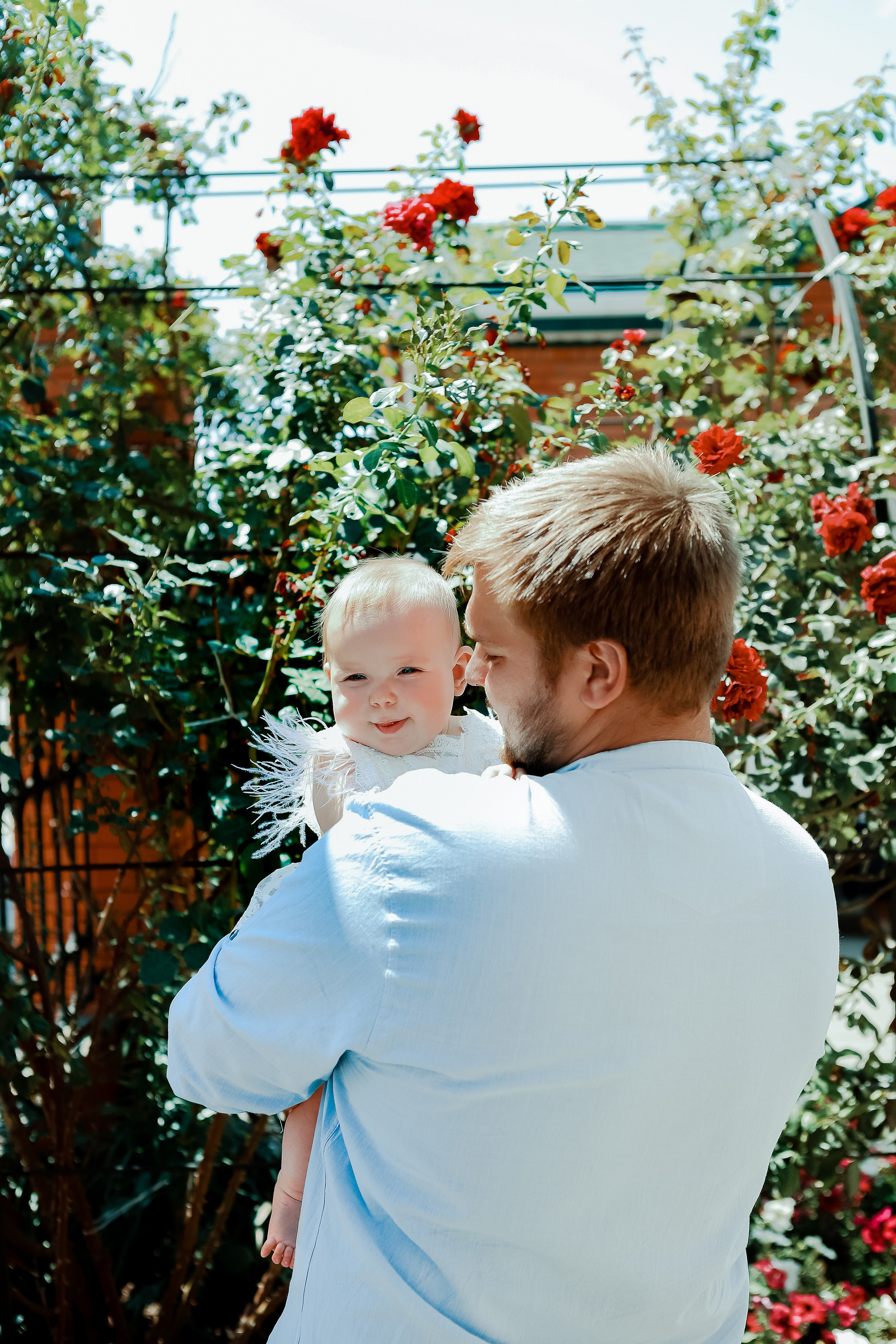 Таинство Крещения Отца и Дочери. Свадебный фотограф Евгения Фролова г. Каменск-Шахтинский, Донецк, Ростов