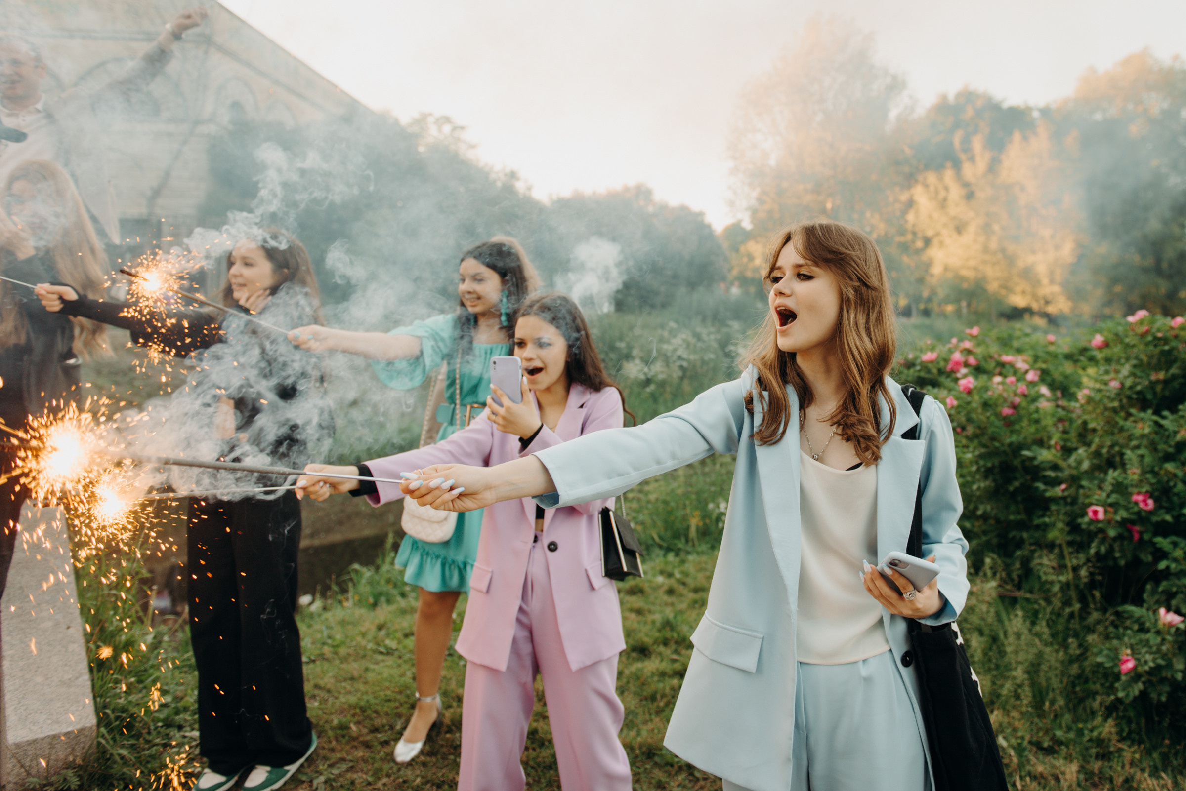 фотограф на выпускной, фотосъёмка выпускного в ресторане Vinity