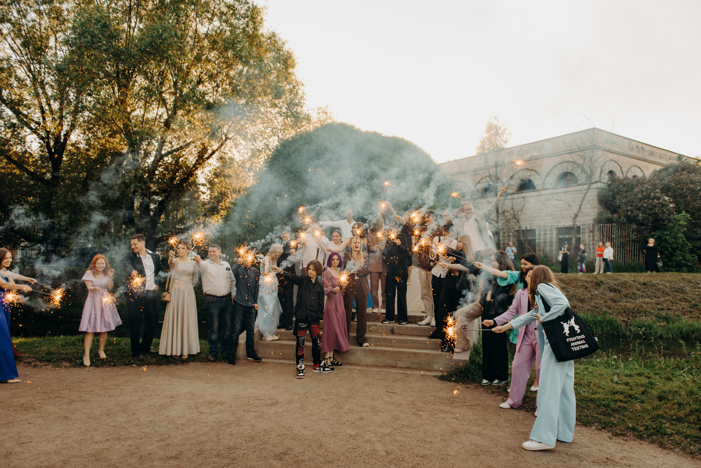 фотограф на выпускной, фотосъёмка выпускного в ресторане Vinity