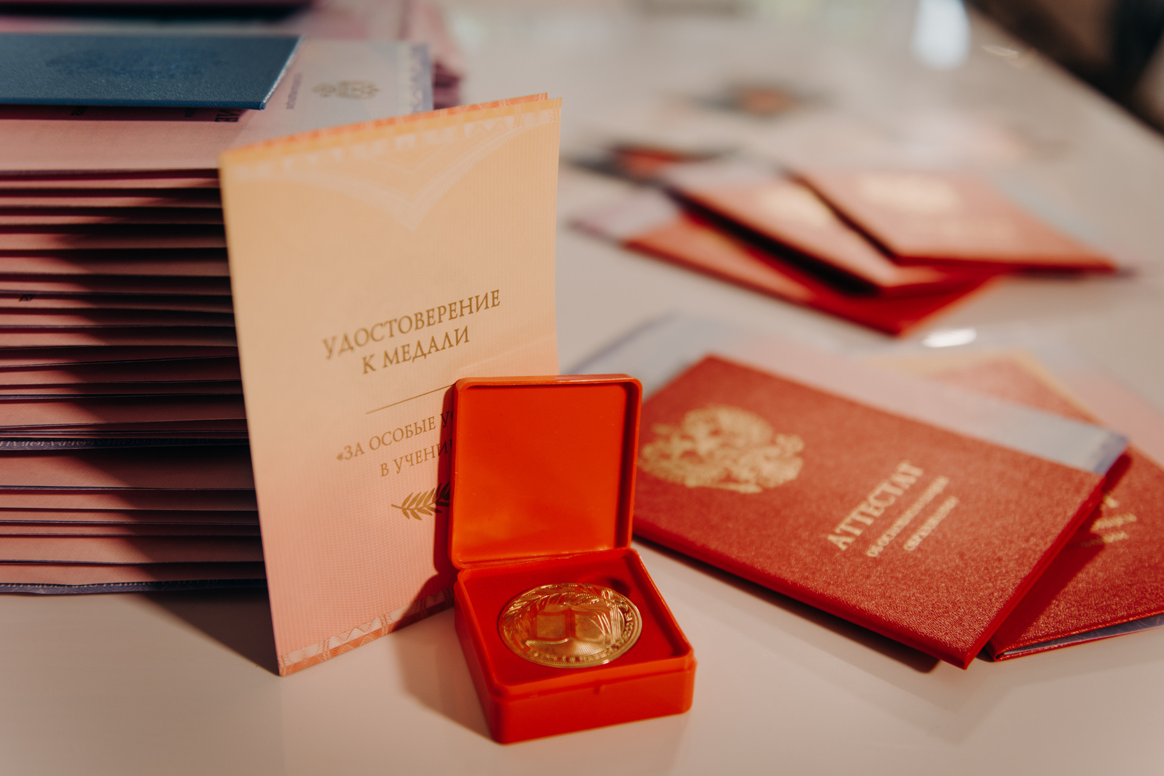 фотограф на выпускной, фотосъёмка выпускного в ресторане Vinity