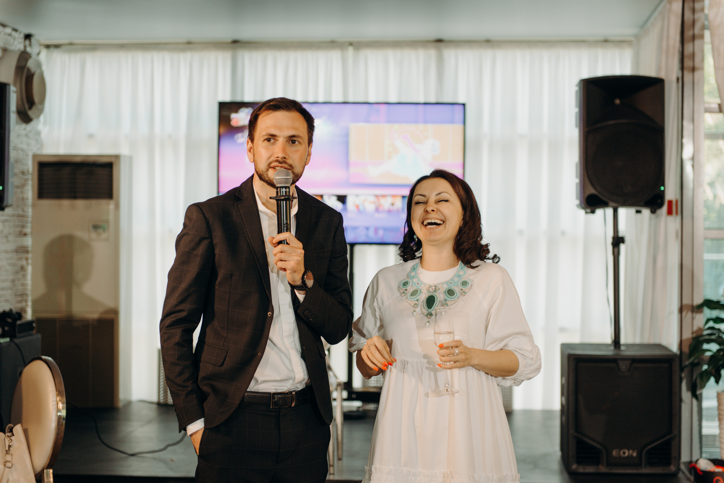 фотограф на выпускной, фотосъёмка выпускного в ресторане Vinity