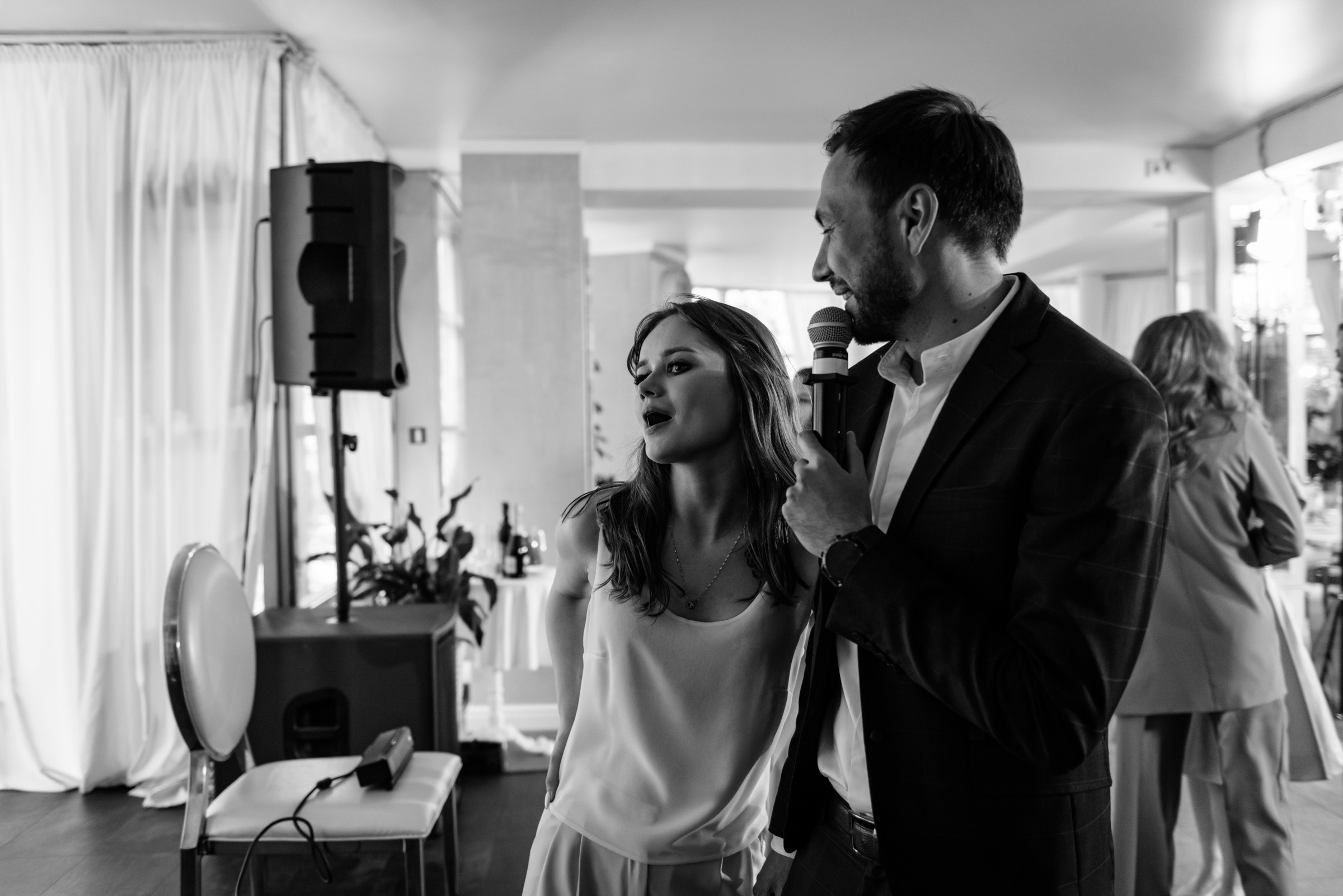 фотограф на выпускной, фотосъёмка выпускного в ресторане Vinity